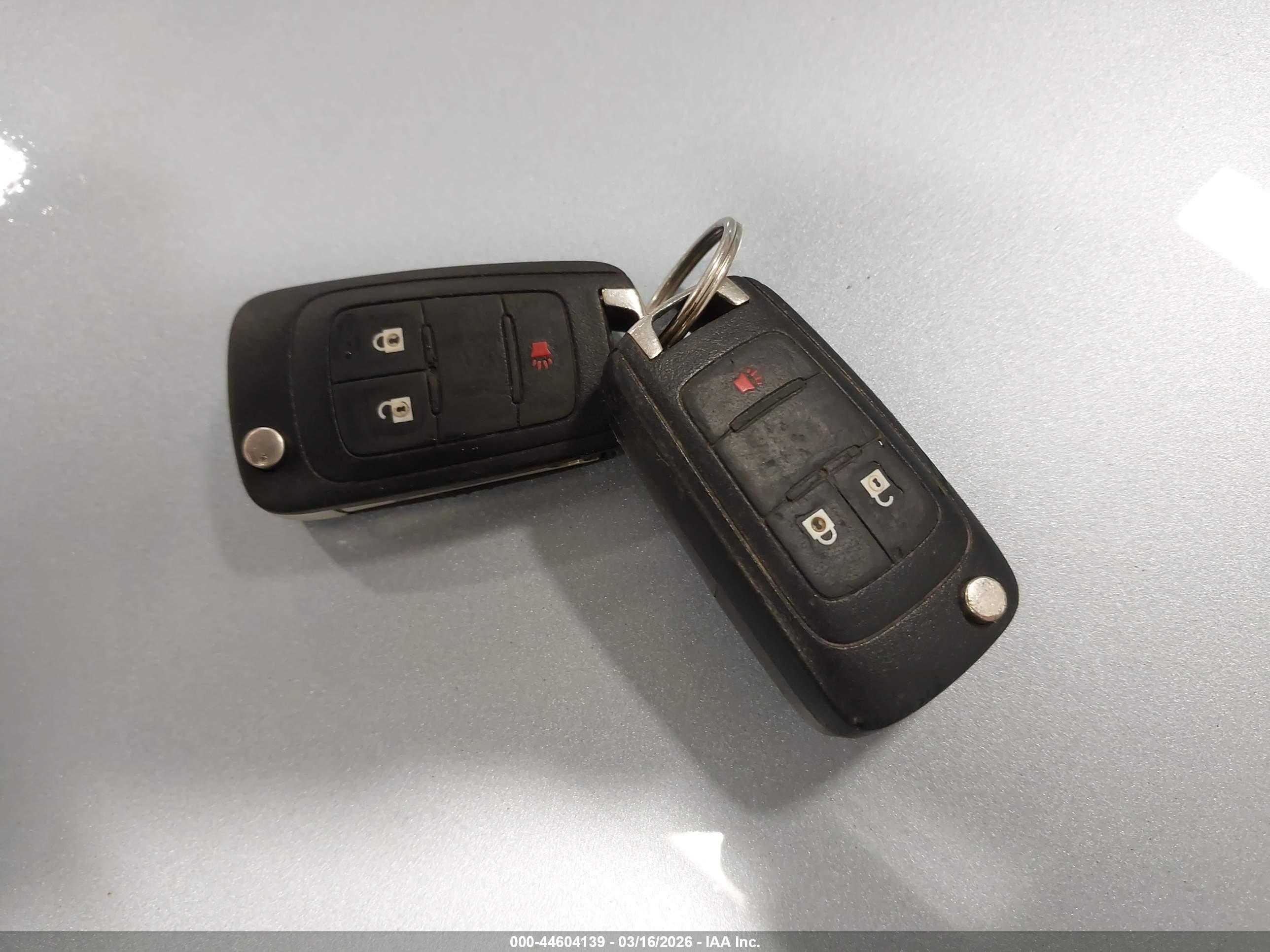 GMC TERRAIN image 11