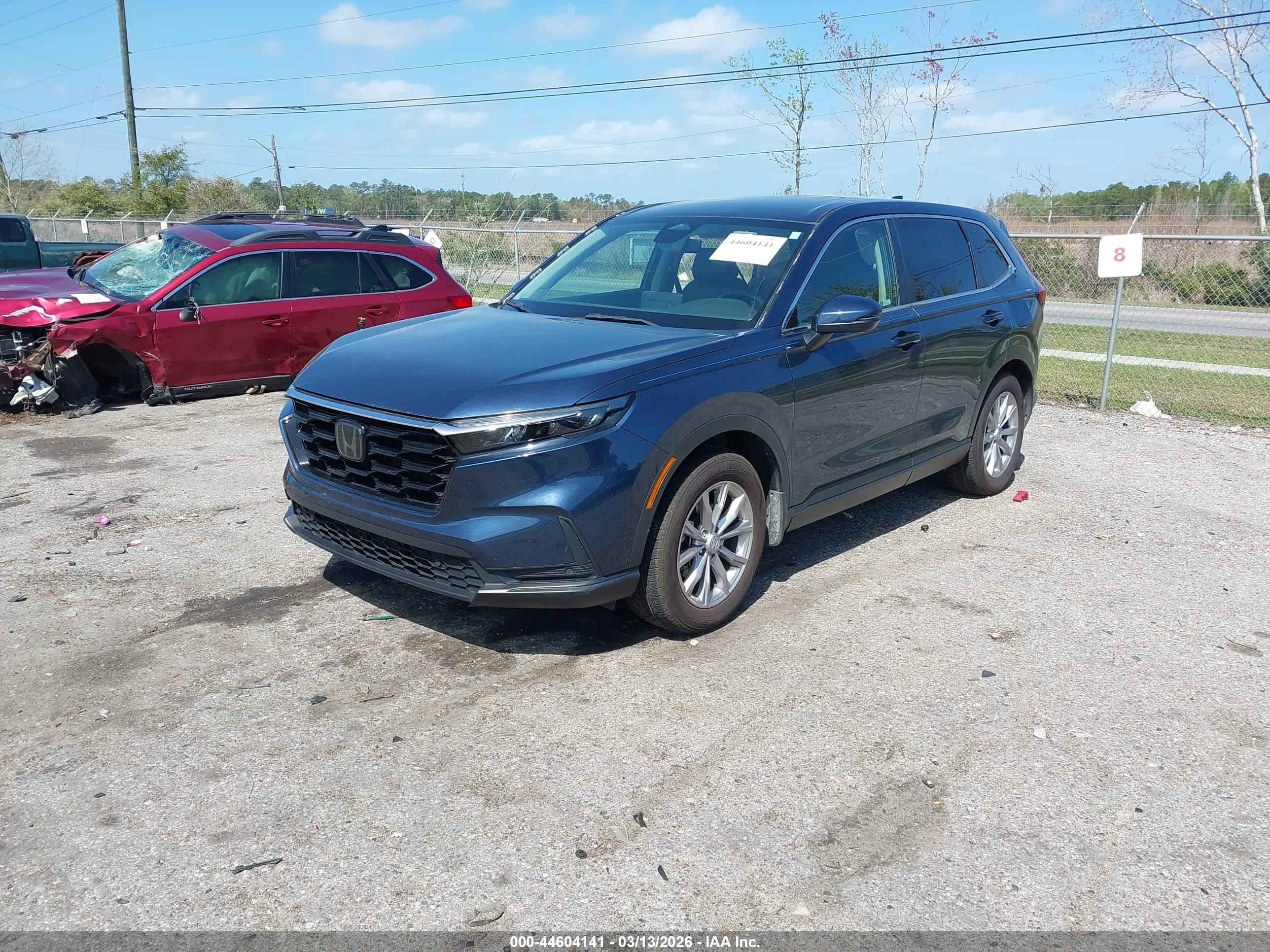 HONDA CR-V image 2