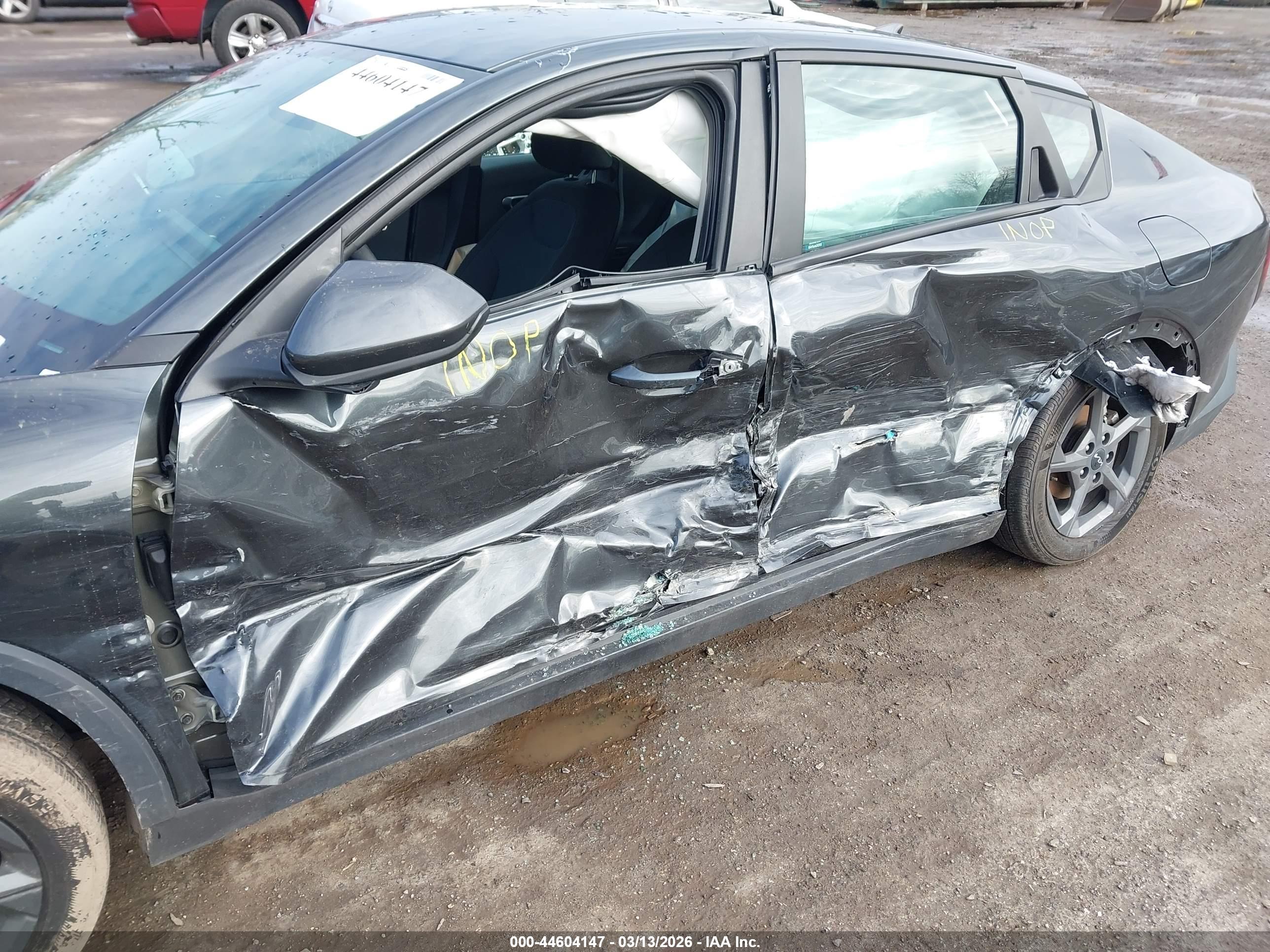 KIA K4 image 6