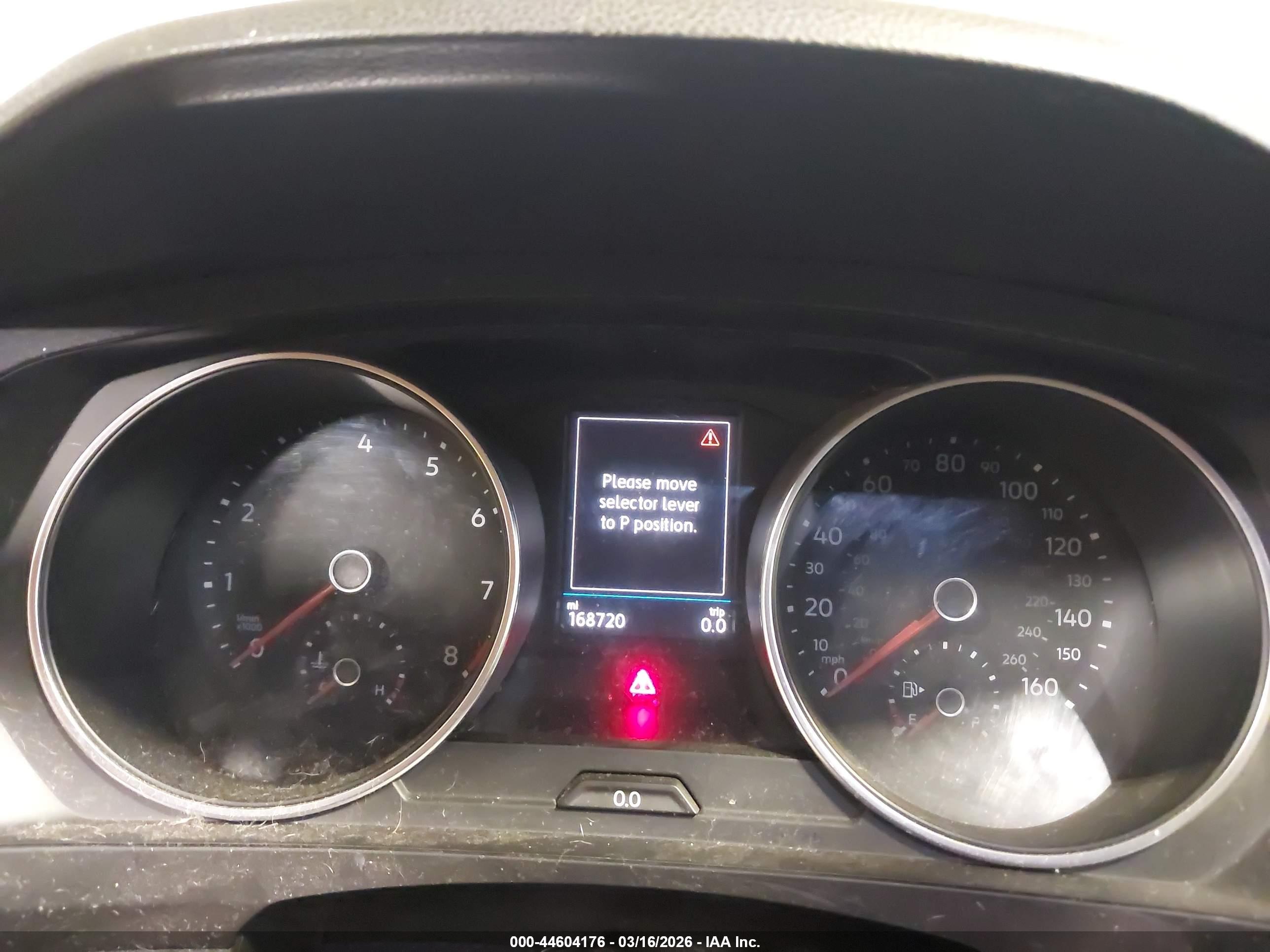 VOLKSWAGEN TIGUAN image 7
