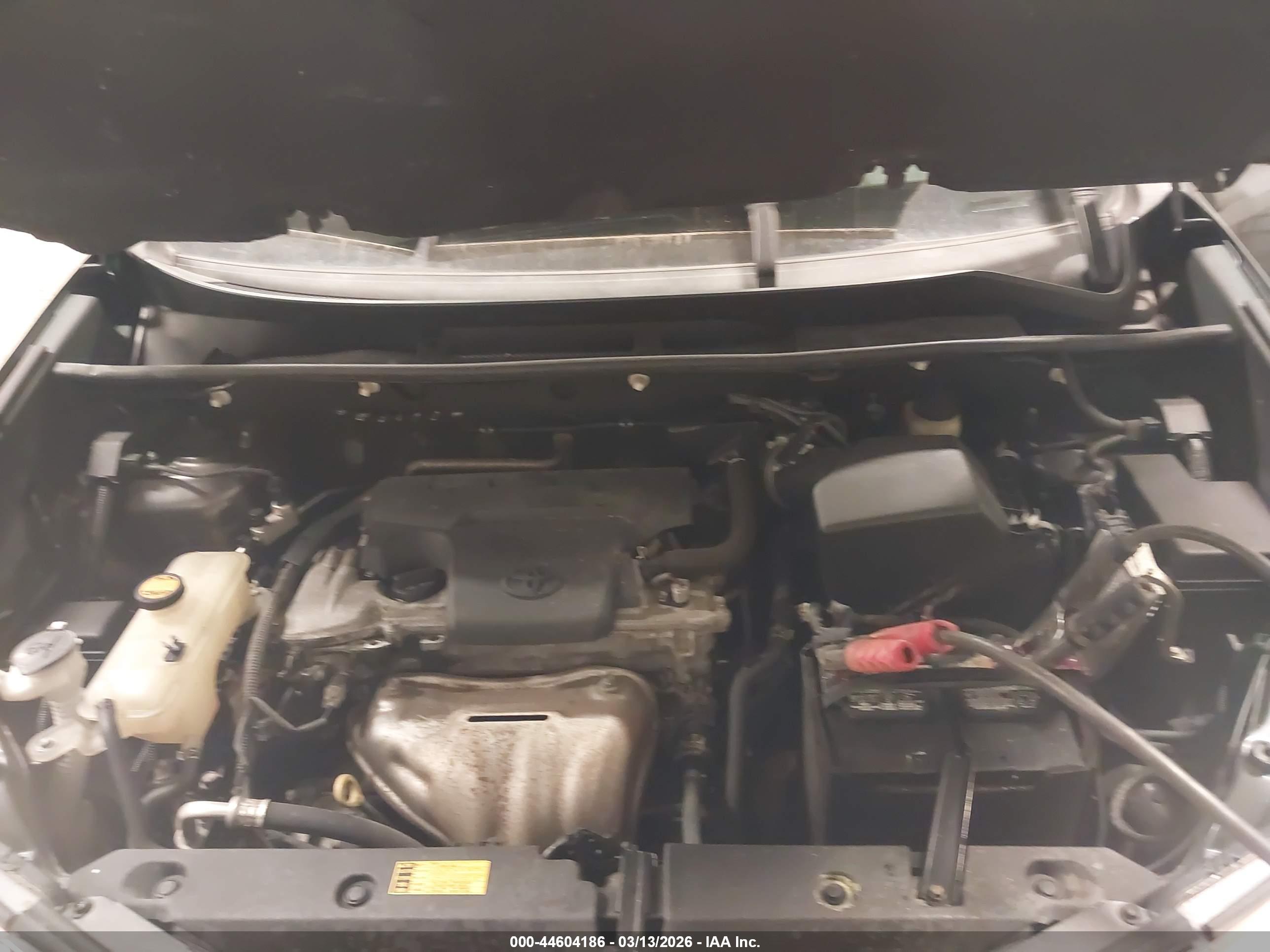TOYOTA RAV4 image 10