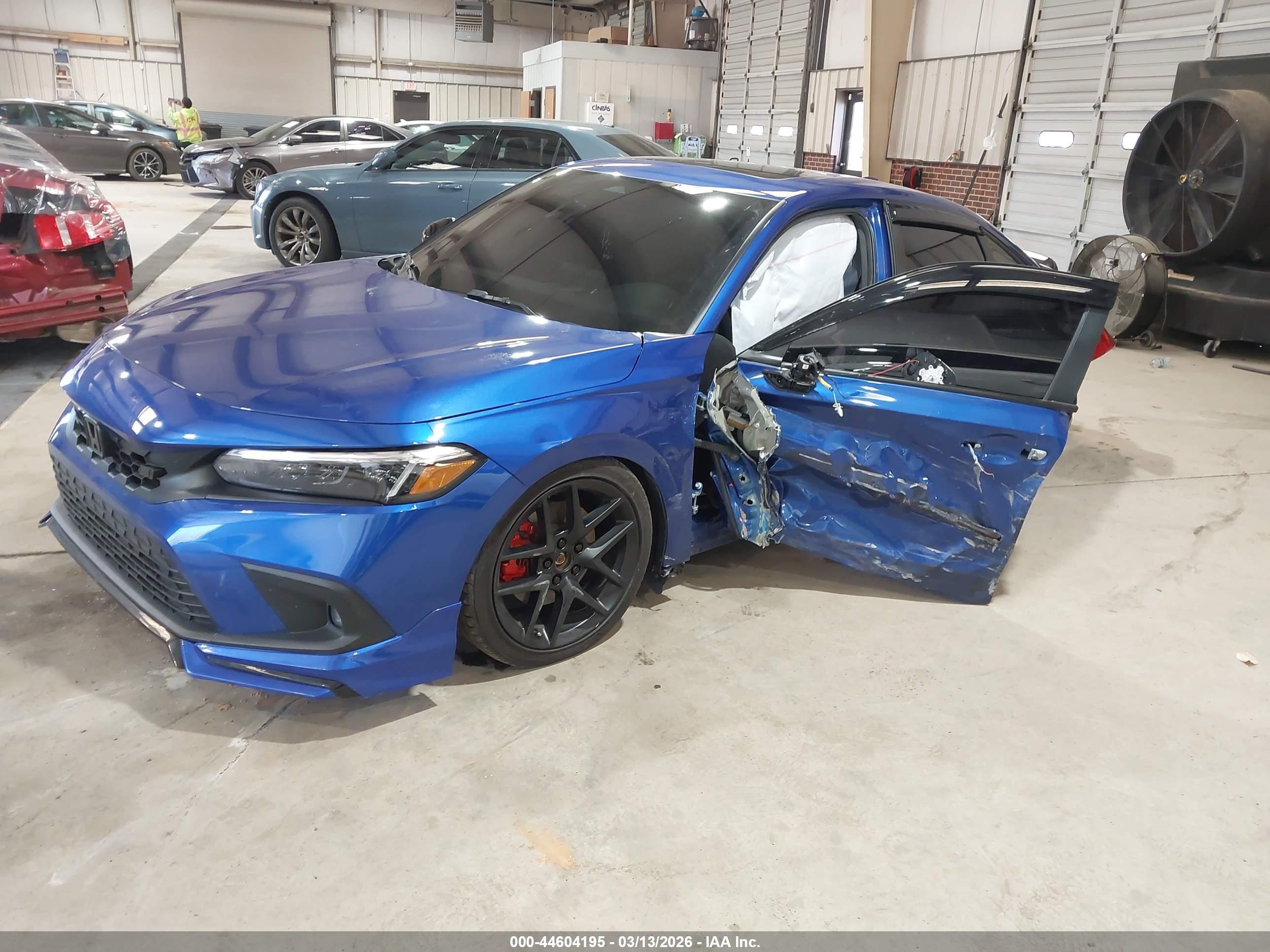 HONDA CIVIC image 2