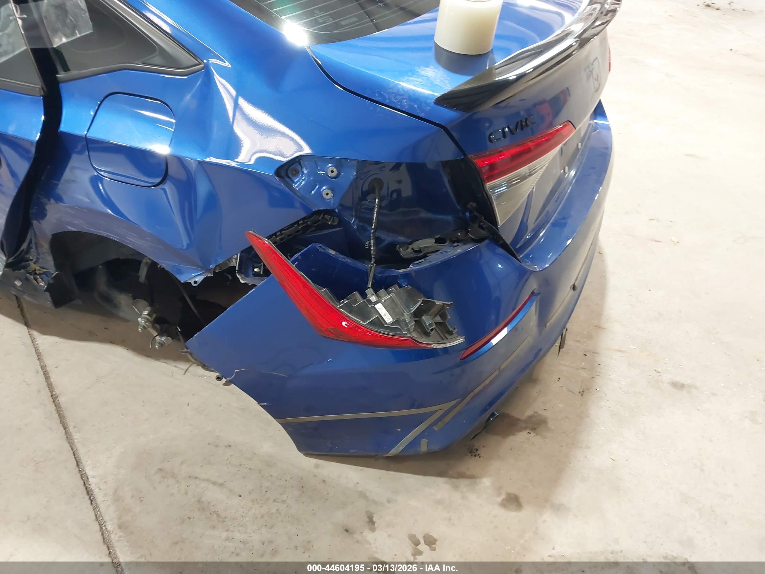 HONDA CIVIC image 6