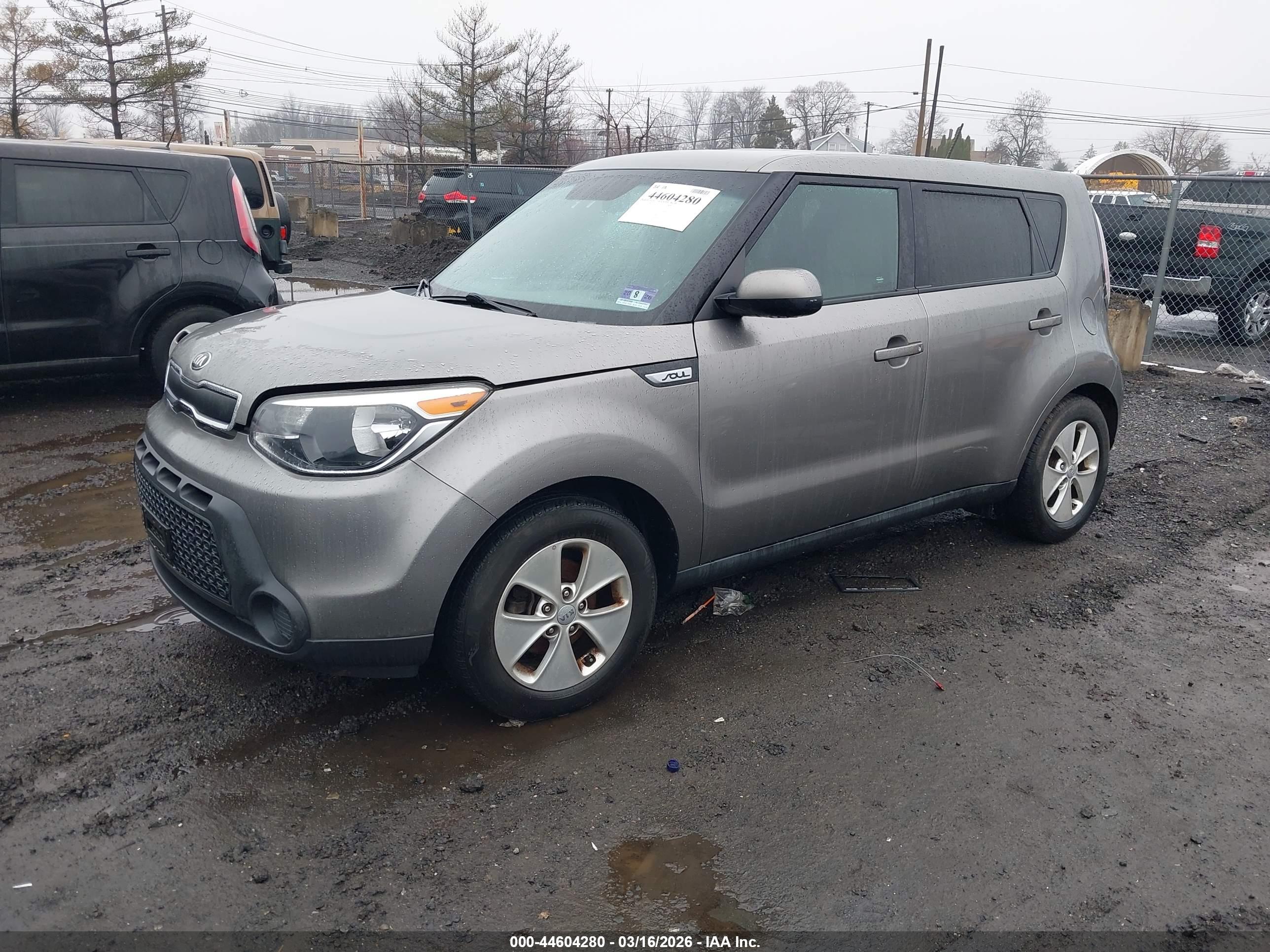 KIA SOUL image 2