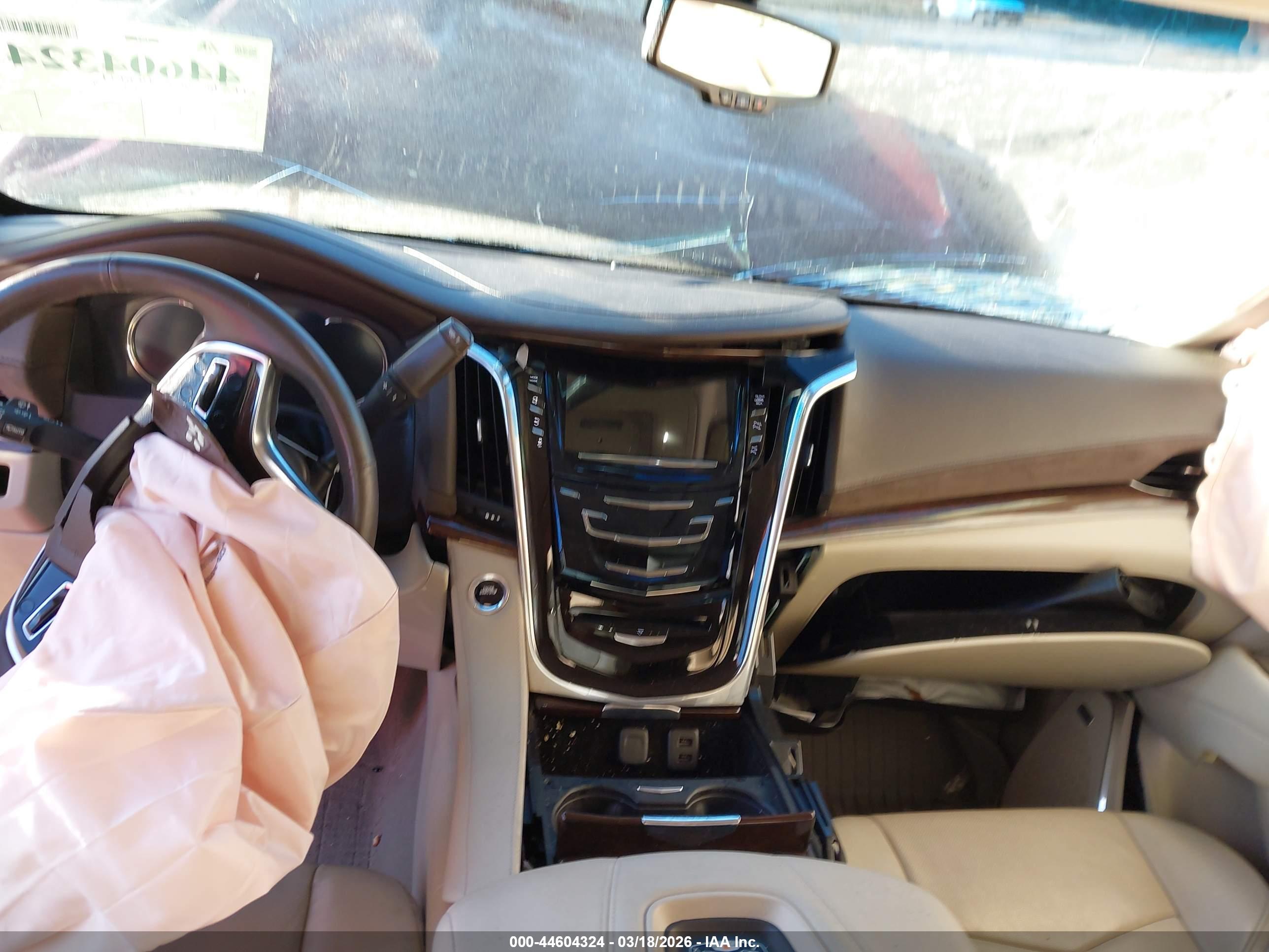 CADILLAC ESCALADE image 5