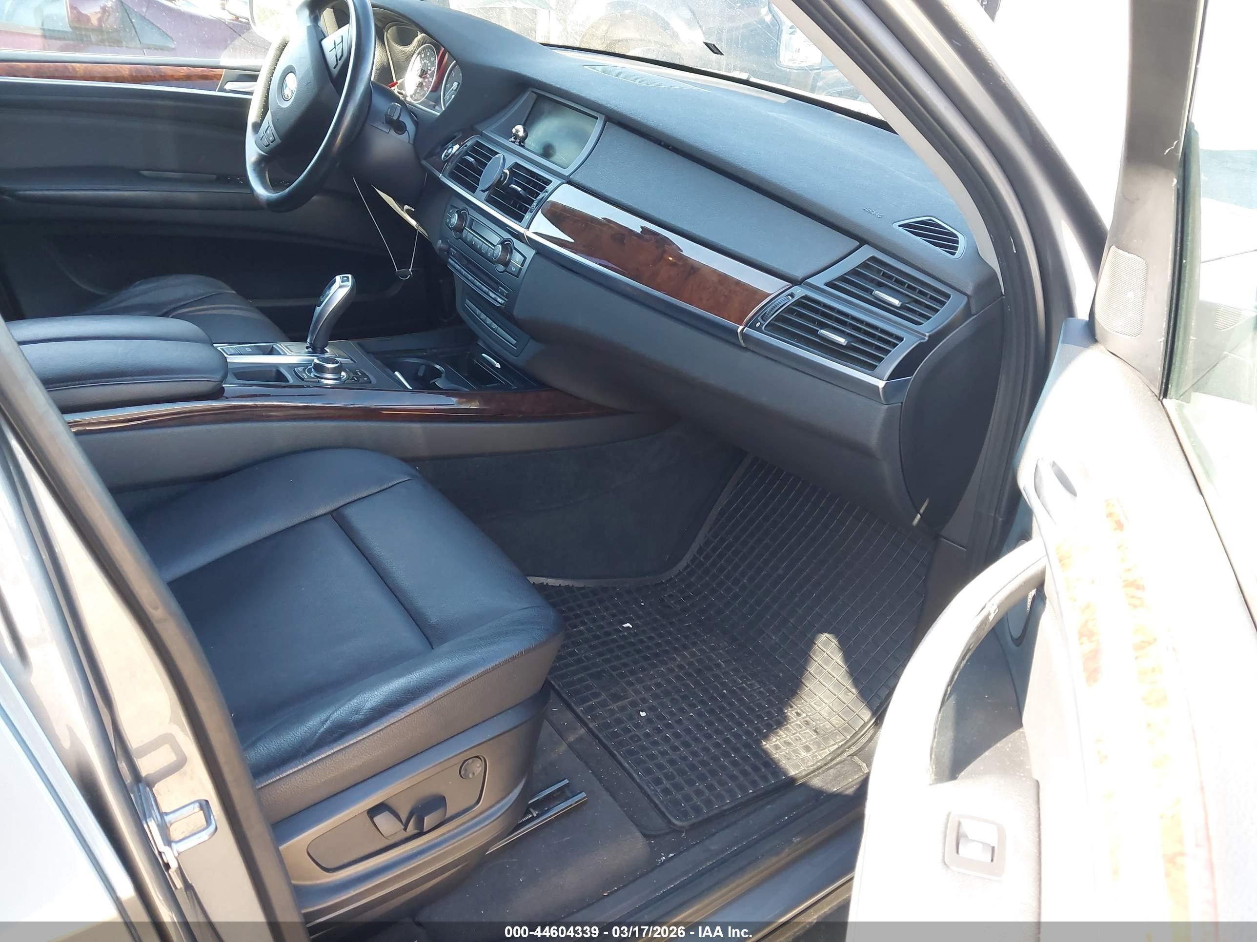 BMW X5 image 5