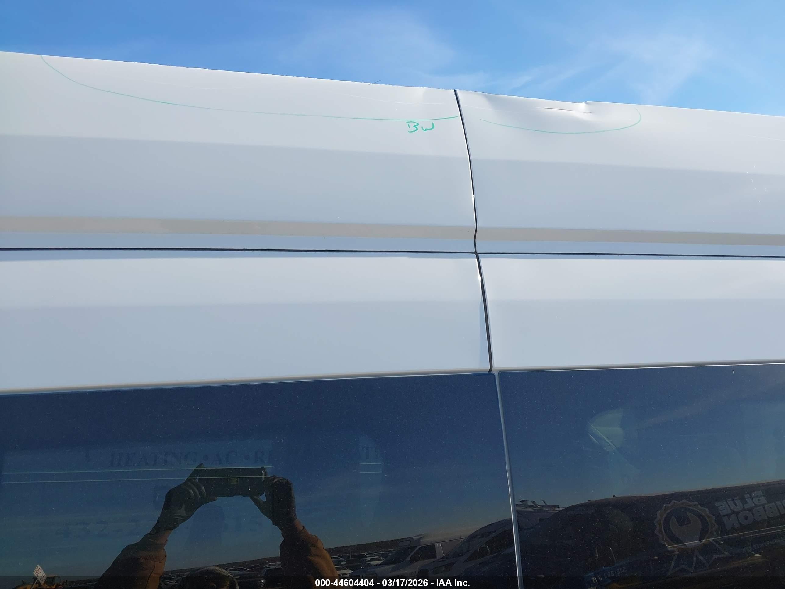 FORD TRANSIT-350 image 6
