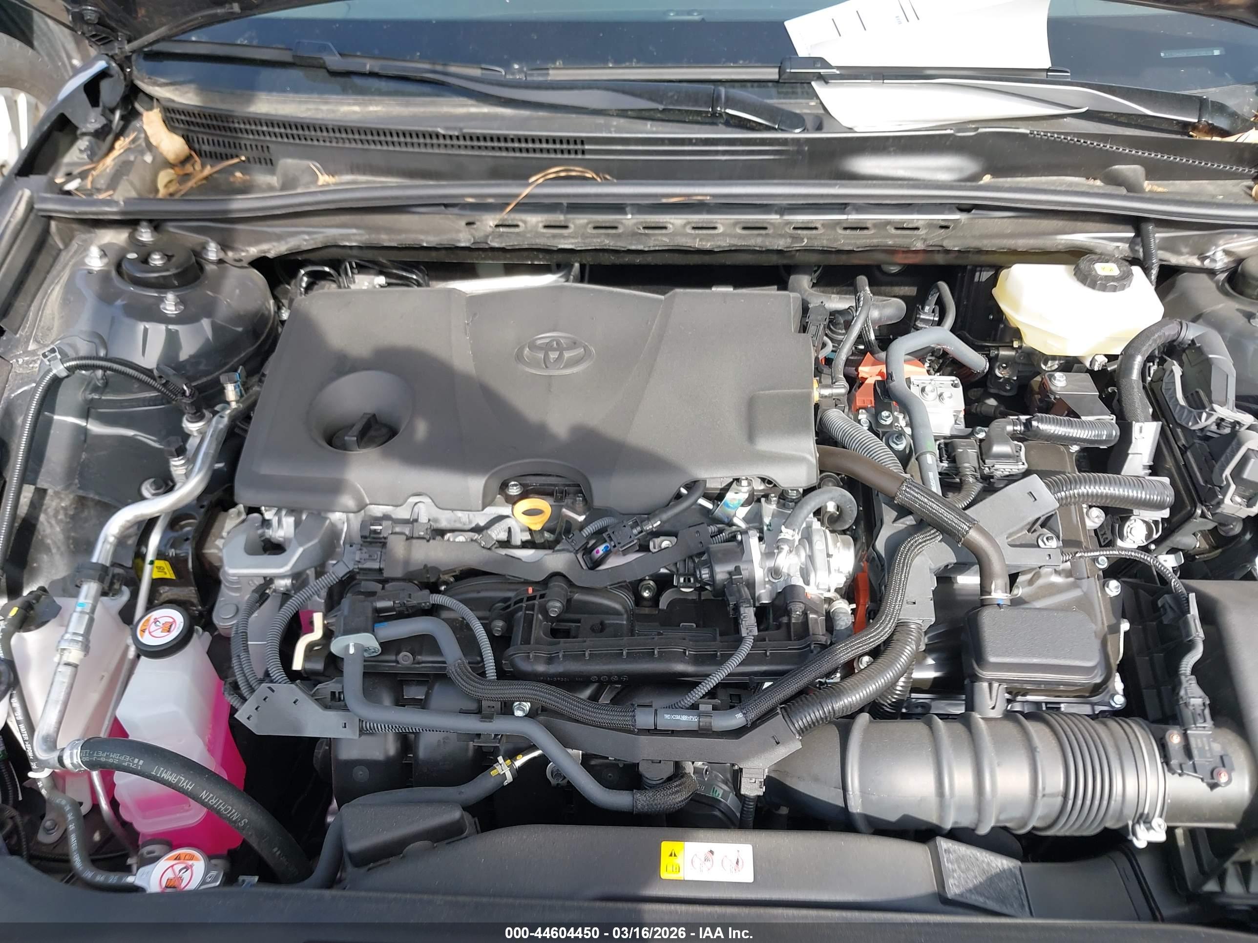 TOYOTA CAMRY image 10