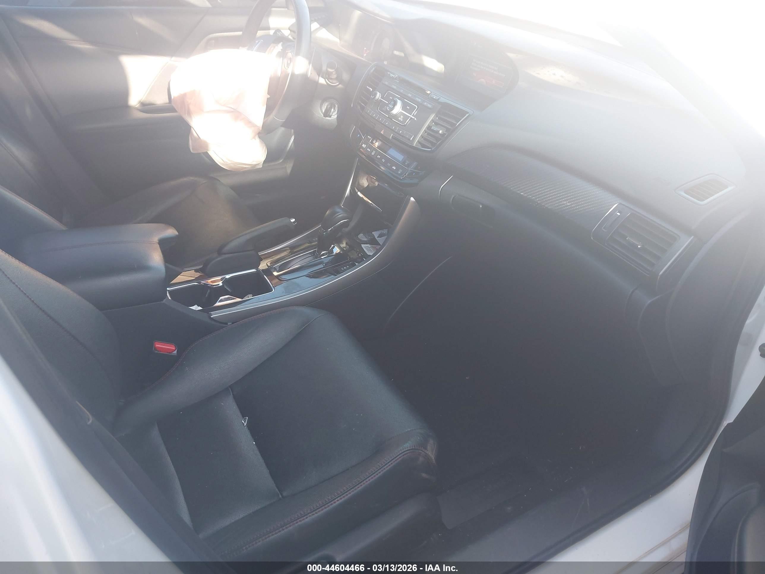 HONDA ACCORD image 5