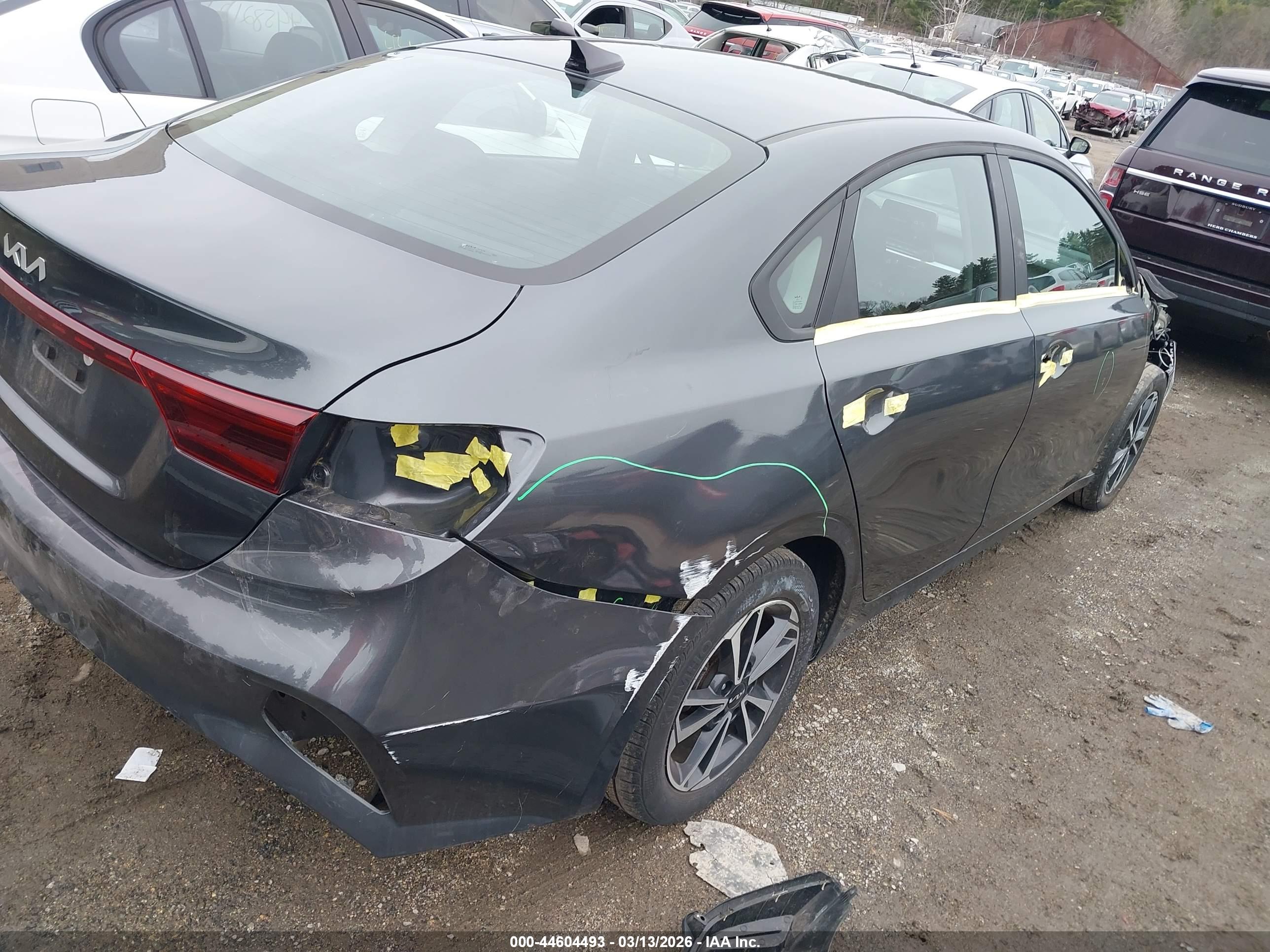 KIA FORTE image 4