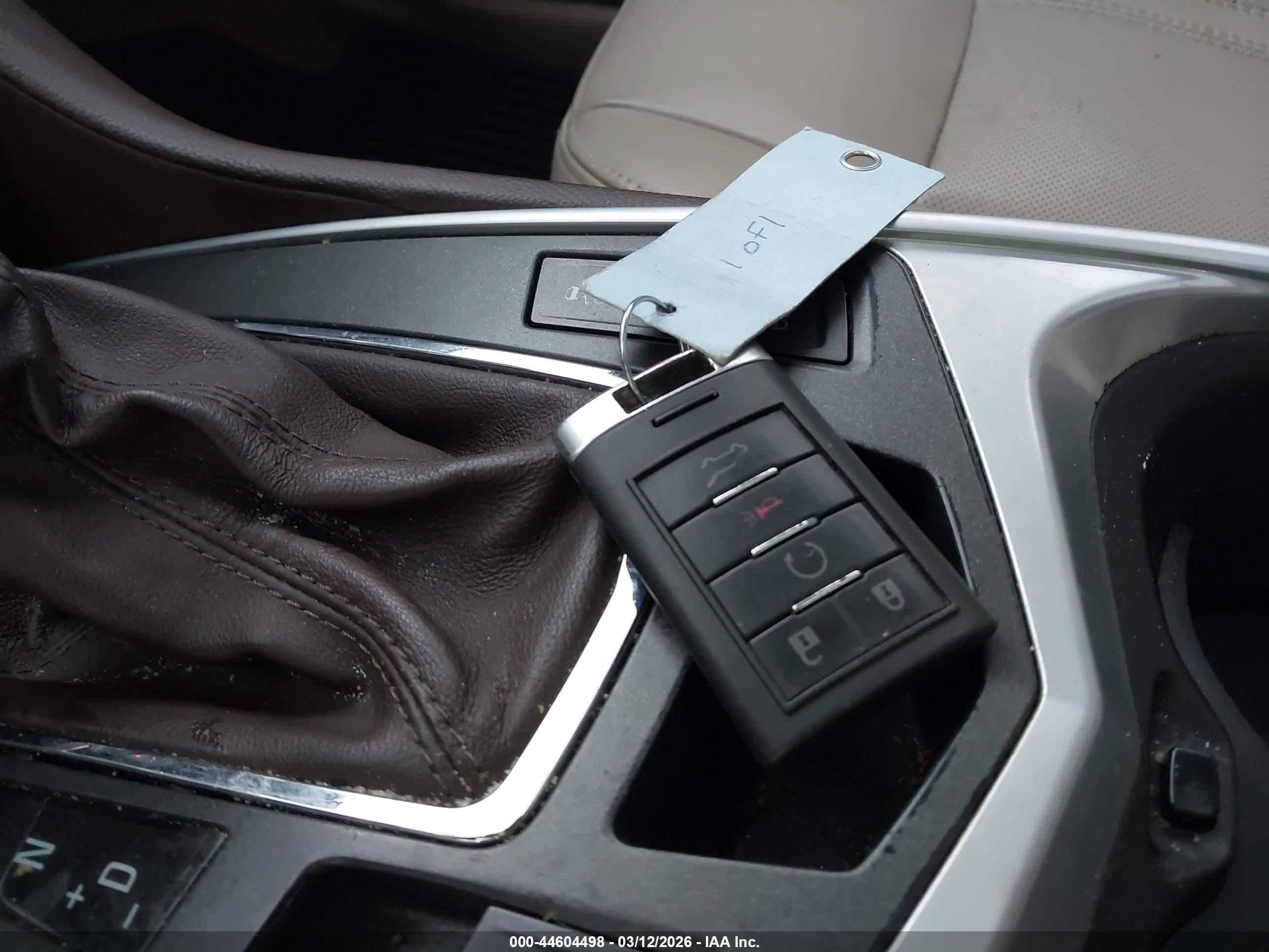 CADILLAC SRX image 11
