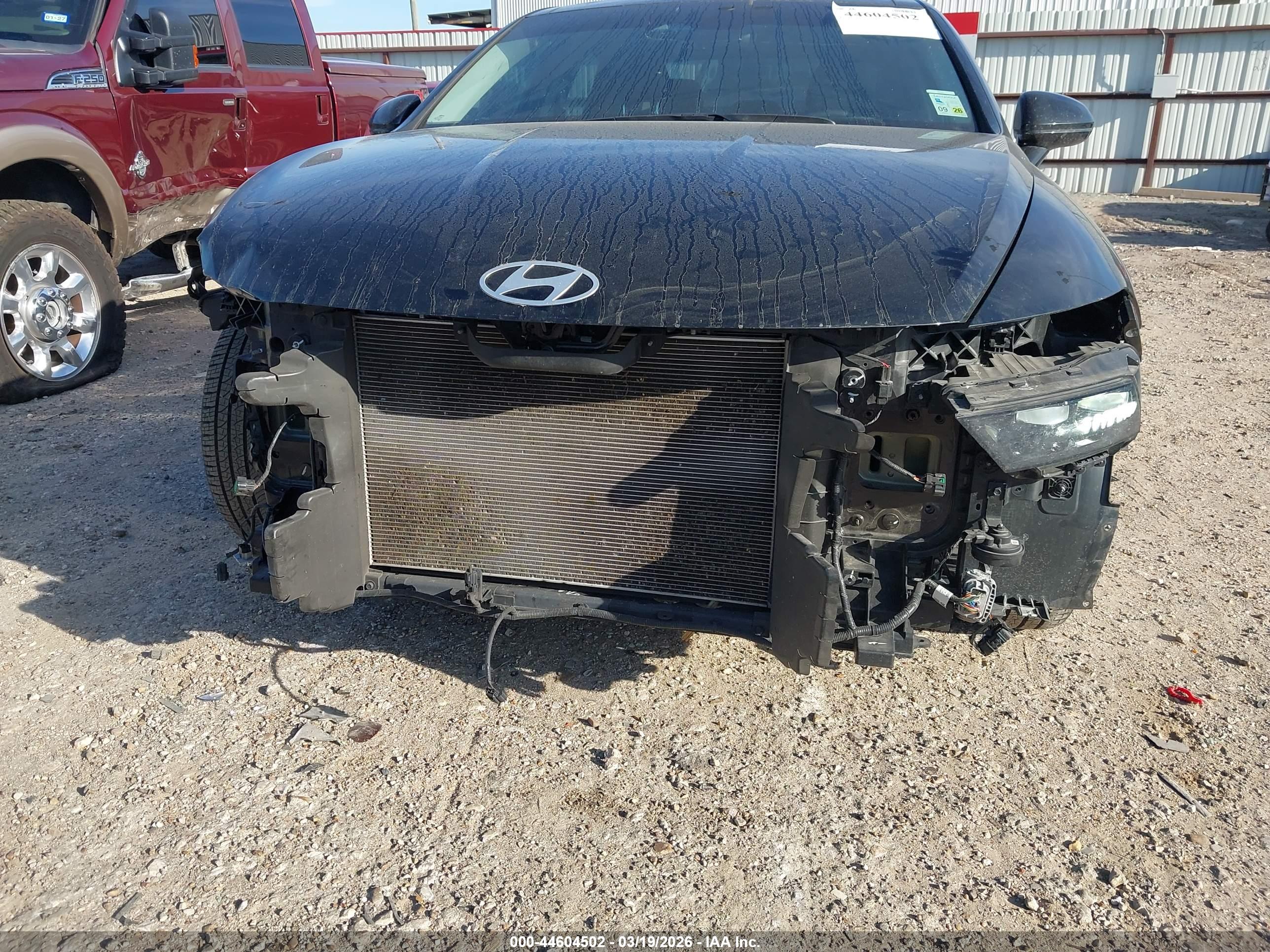 HYUNDAI SONATA image 6