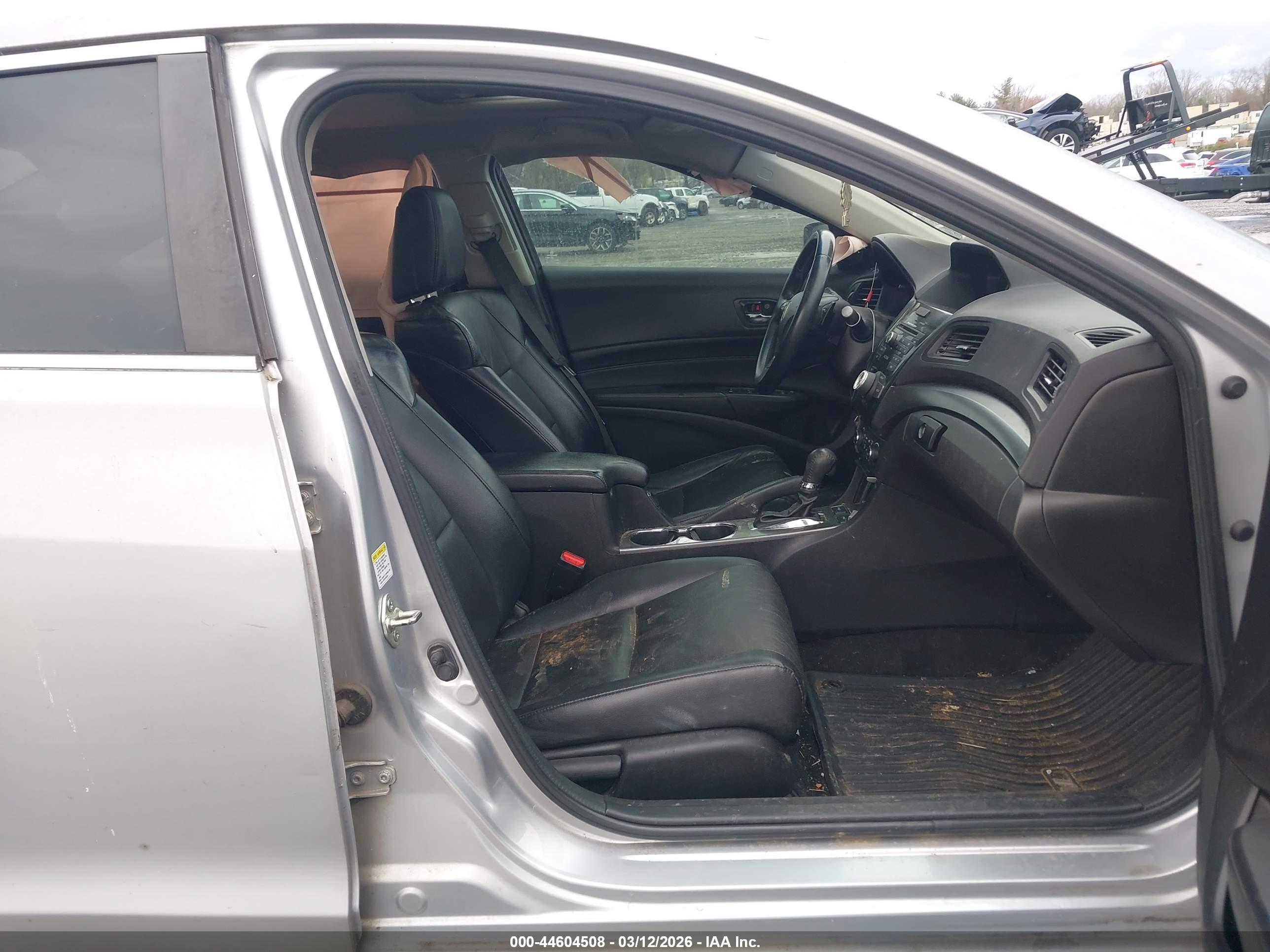 ACURA ILX image 5