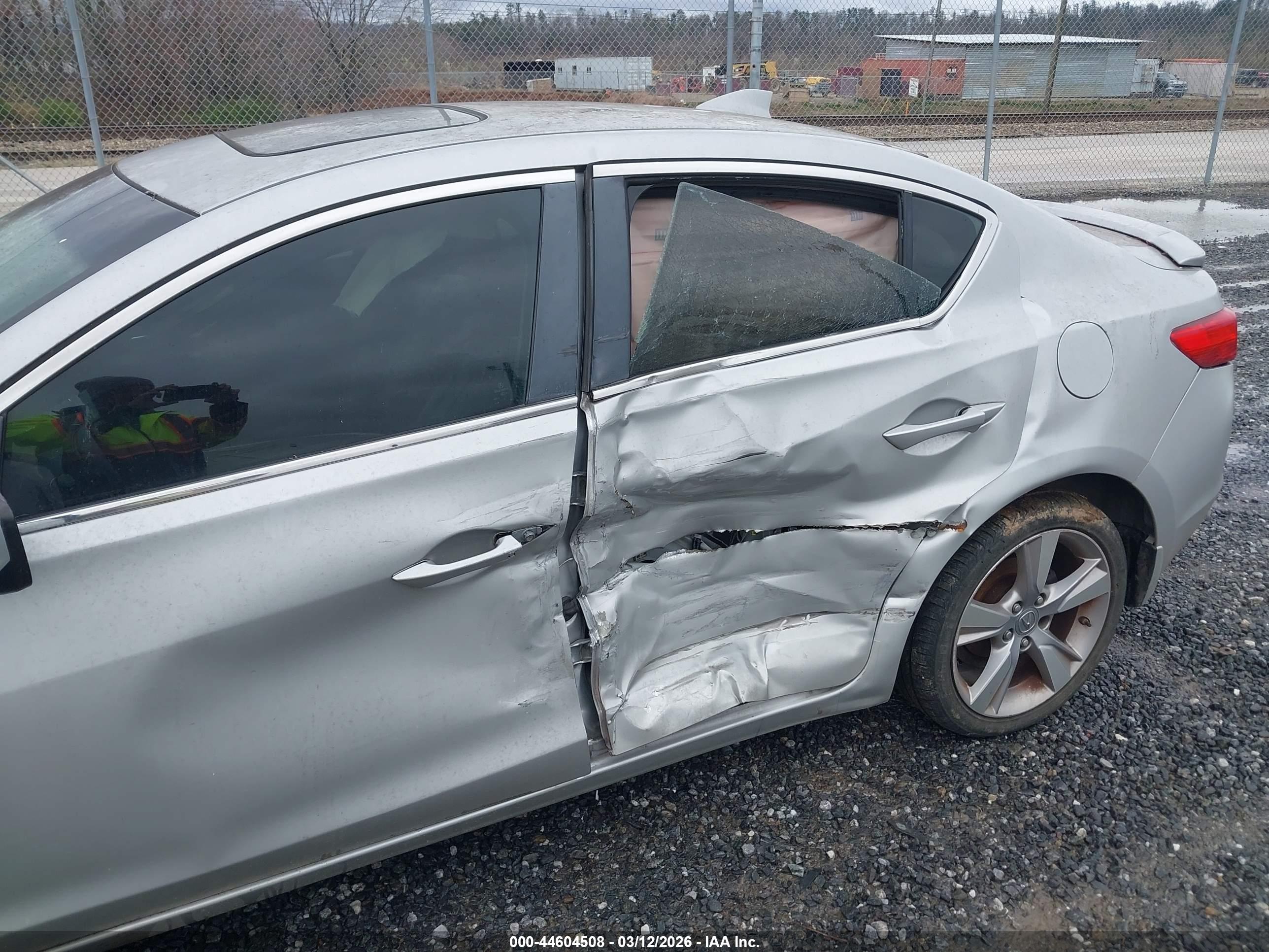 ACURA ILX image 6