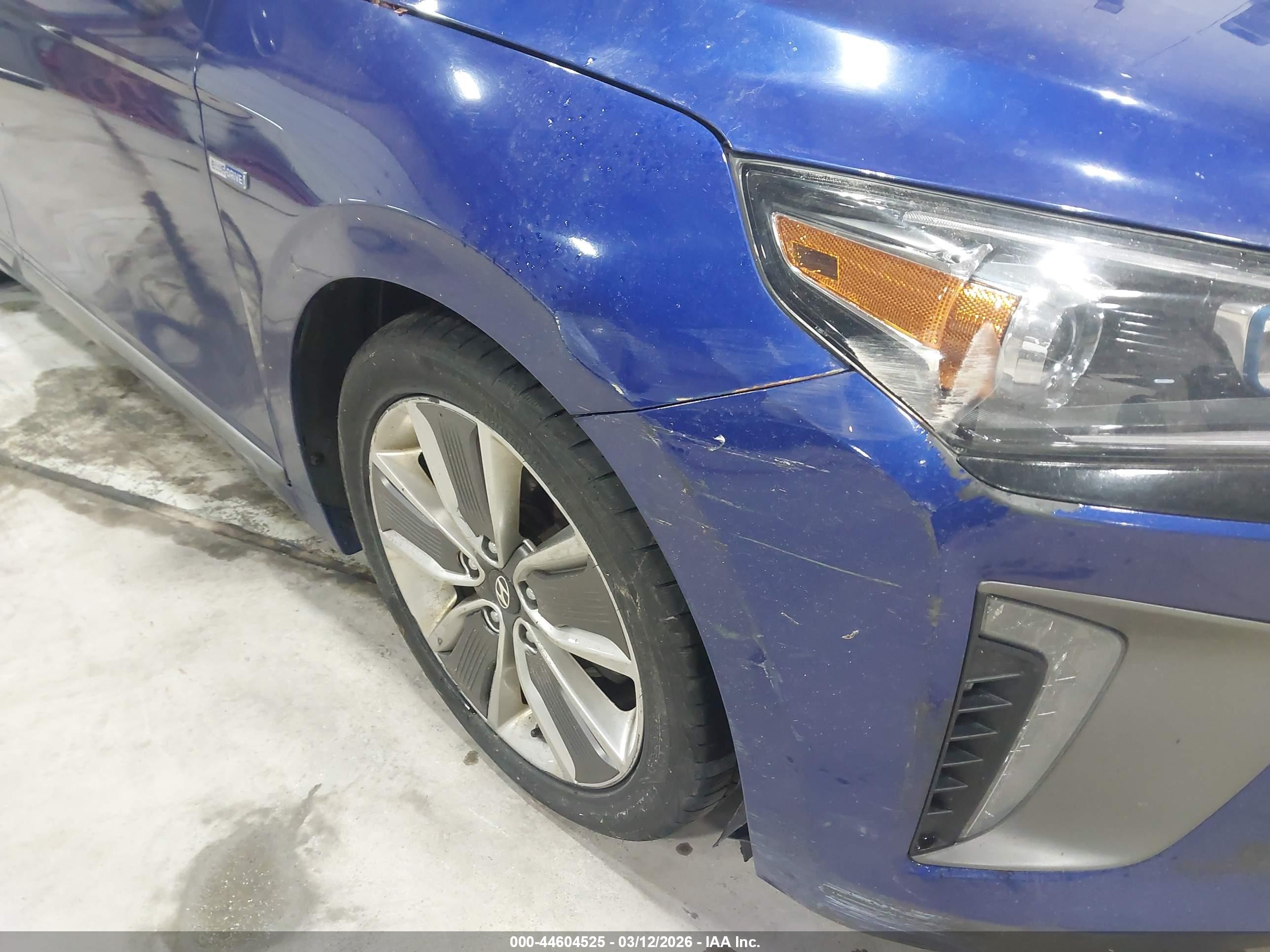 HYUNDAI IONIQ image 6