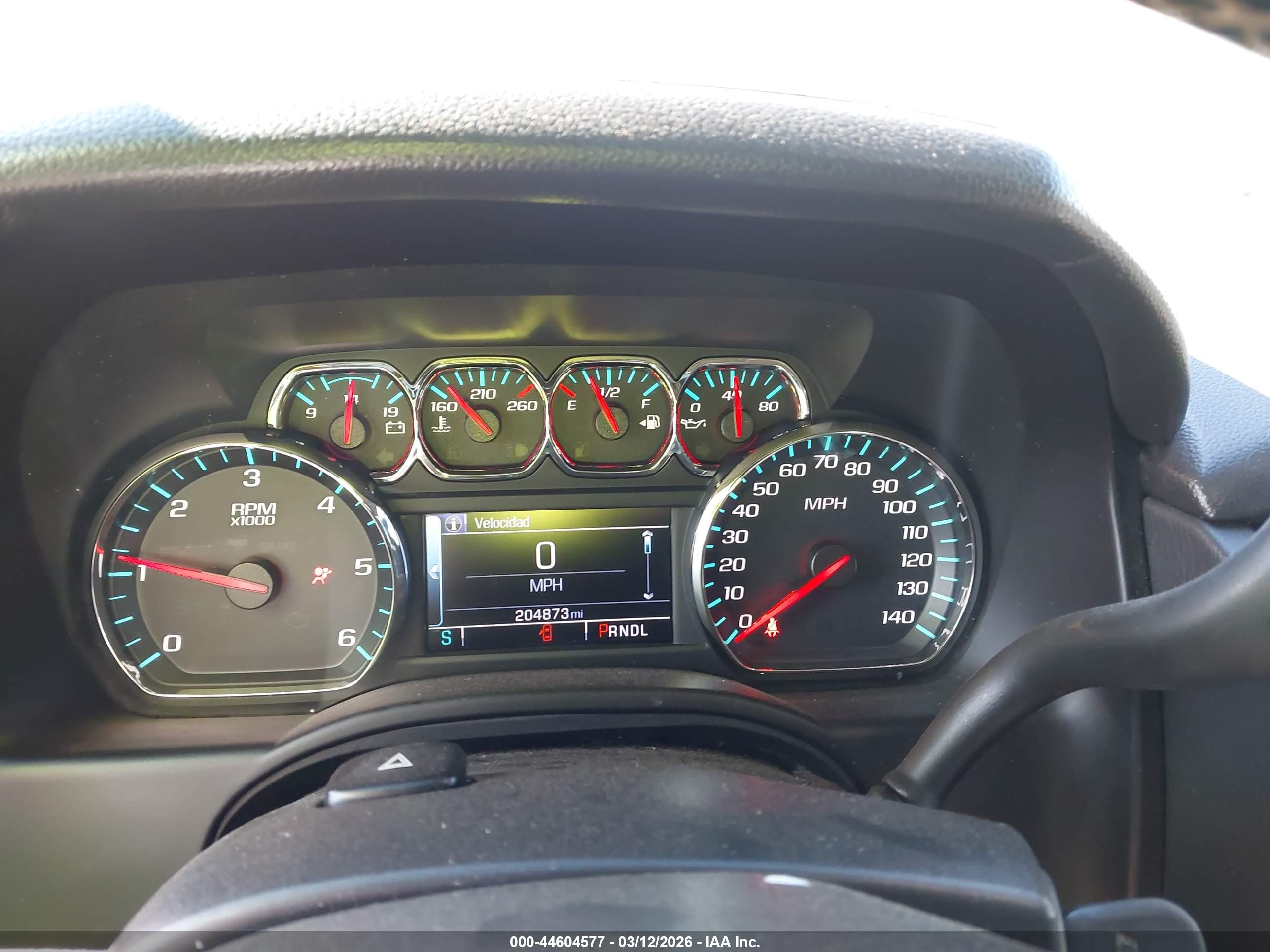 CHEVROLET TAHOE image 7