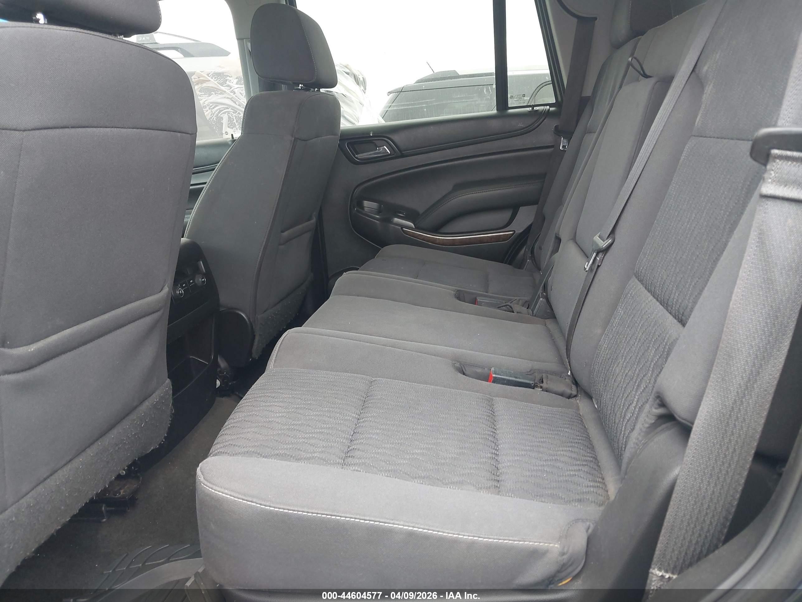 CHEVROLET TAHOE image 8