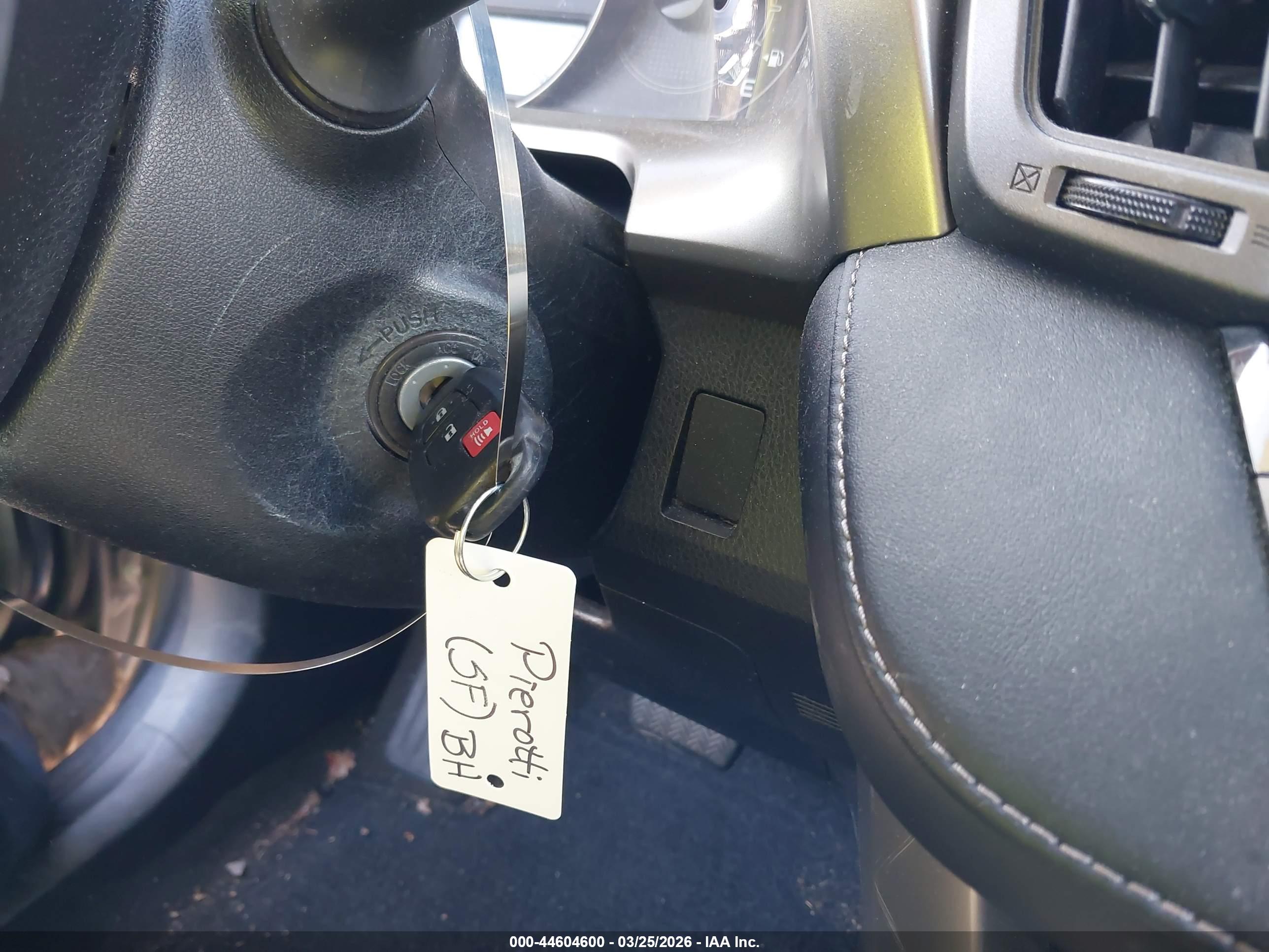 TOYOTA RAV4 image 11