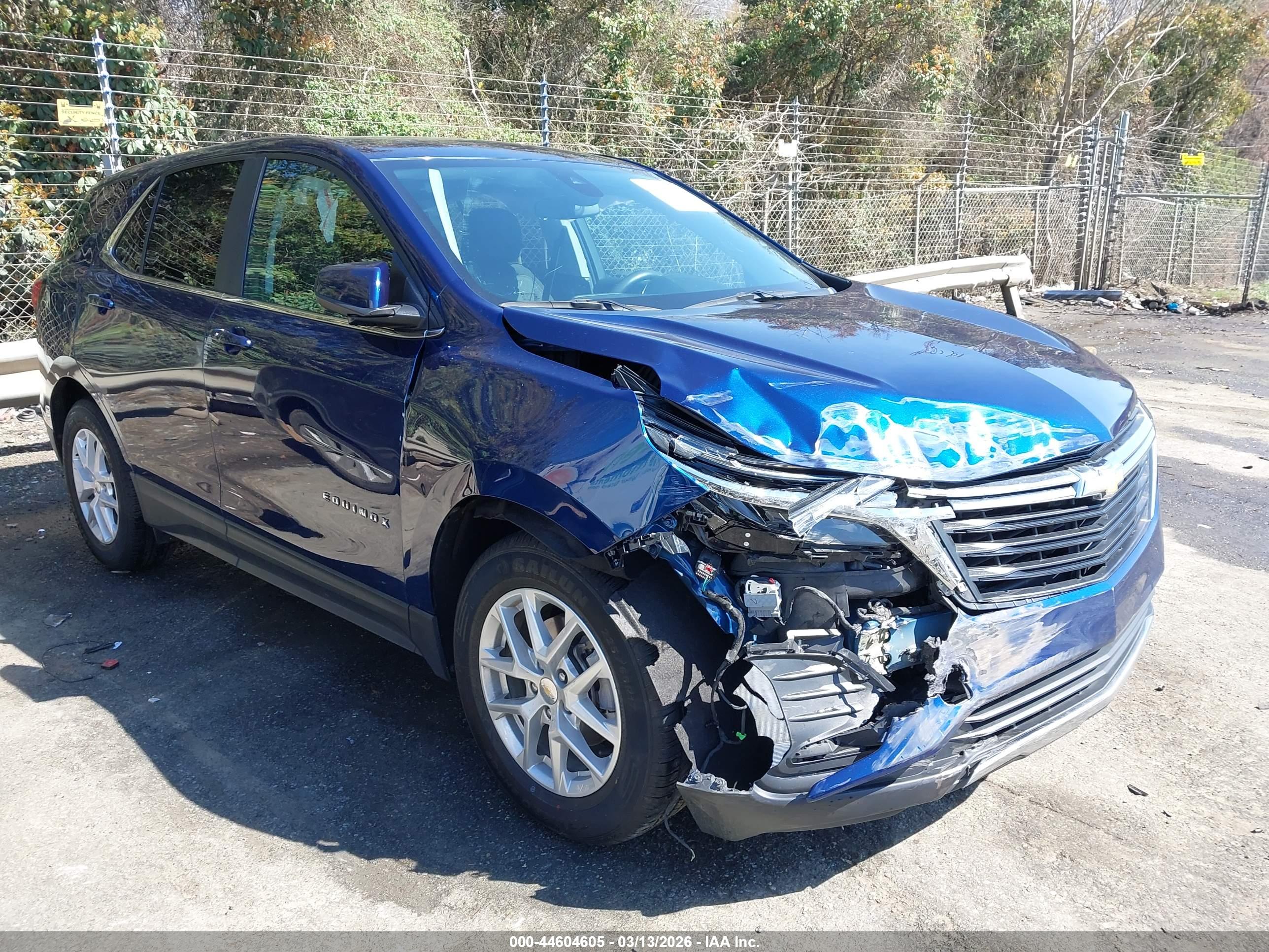 CHEVROLET EQUINOX image 6