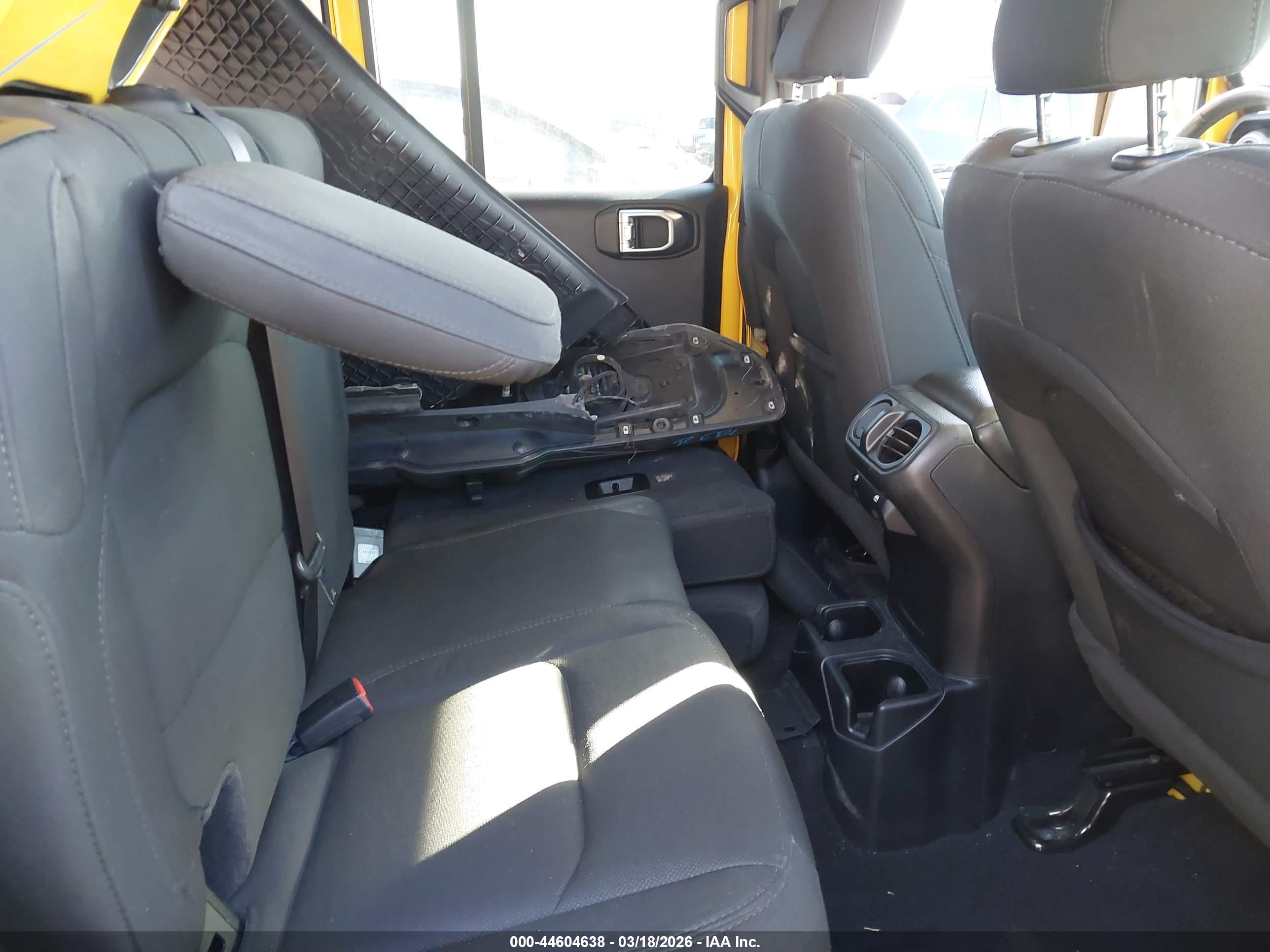 JEEP WRANGLER image 8