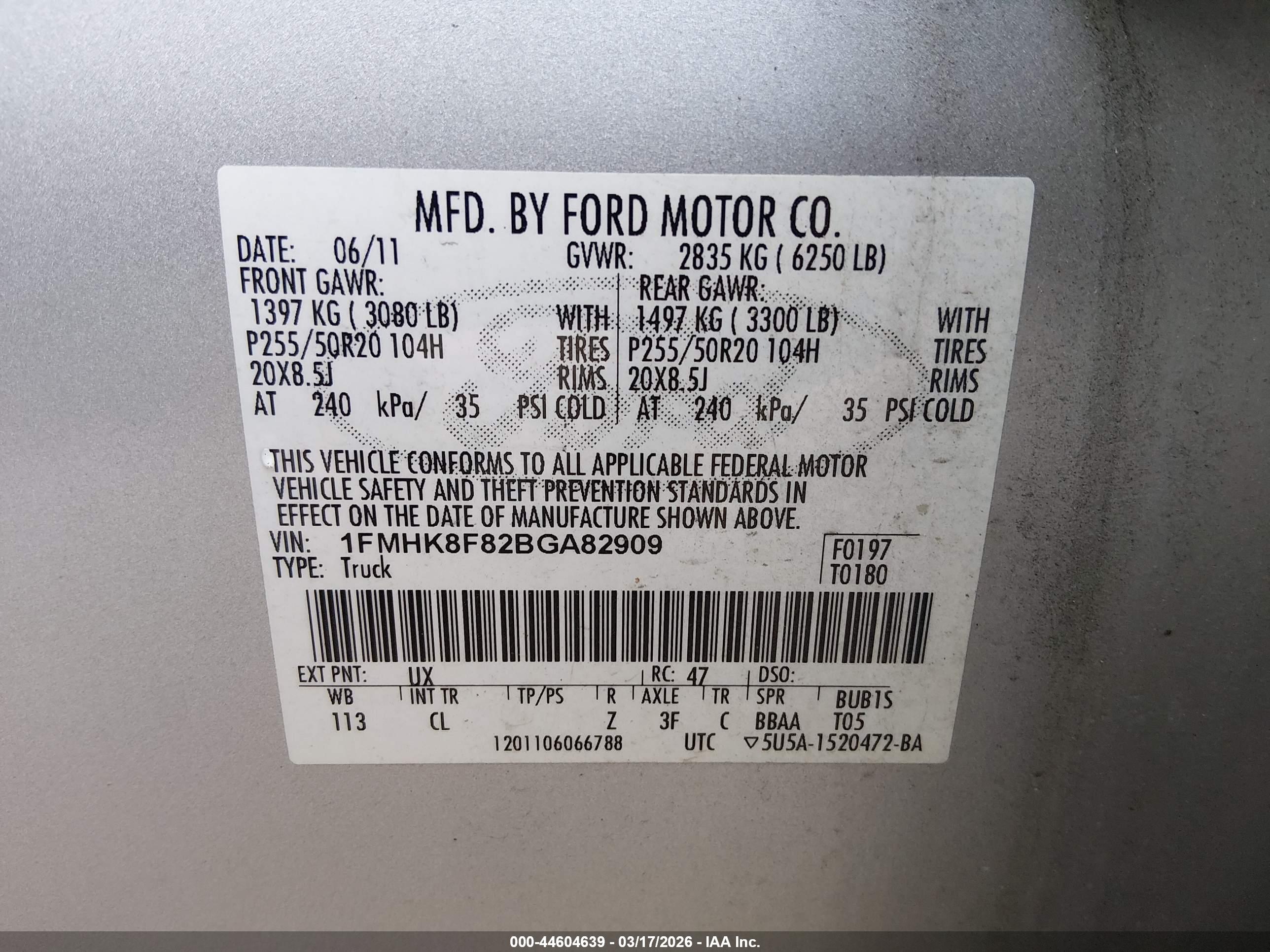FORD EXPLORER image 9