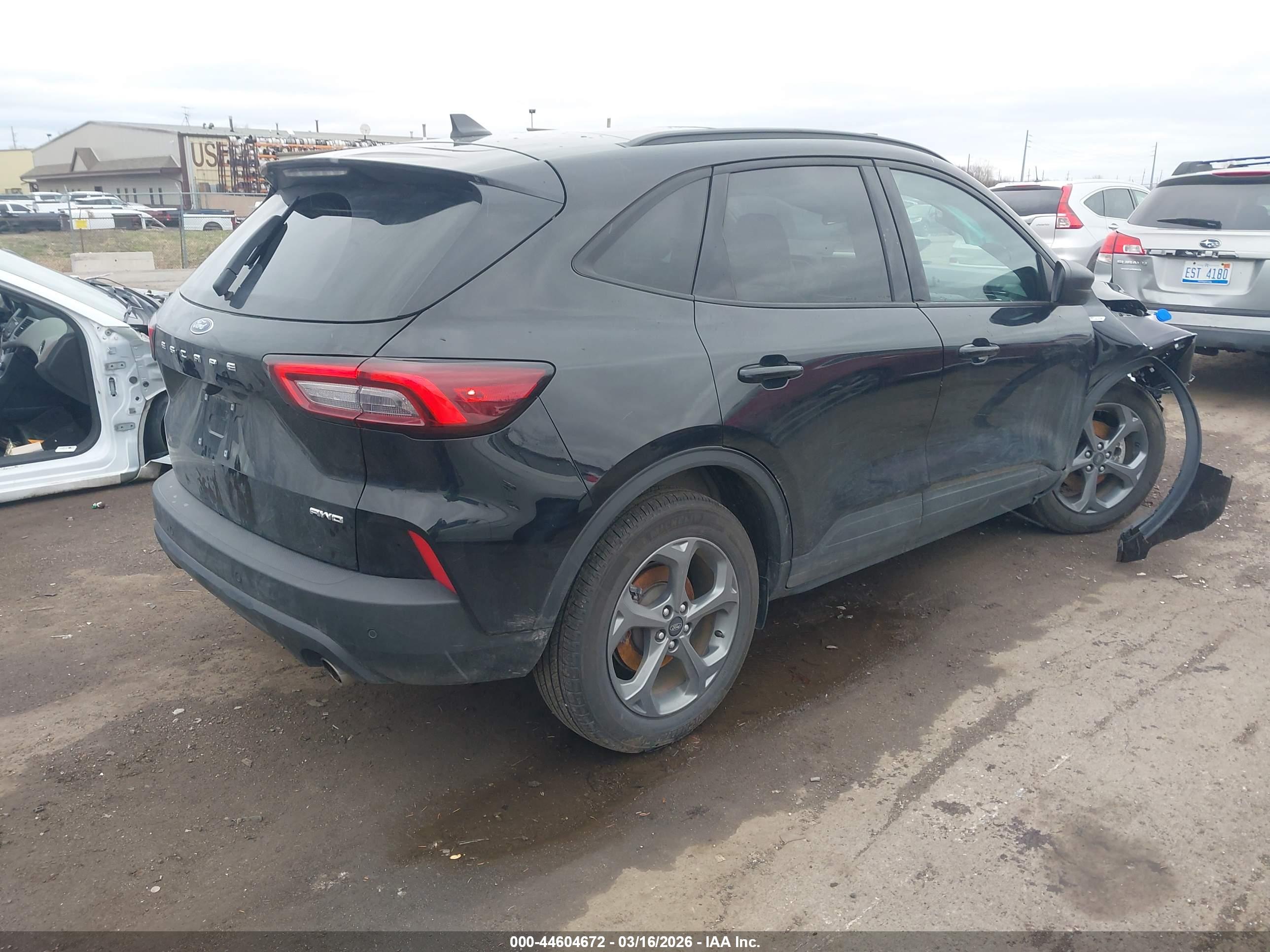 FORD ESCAPE image 4