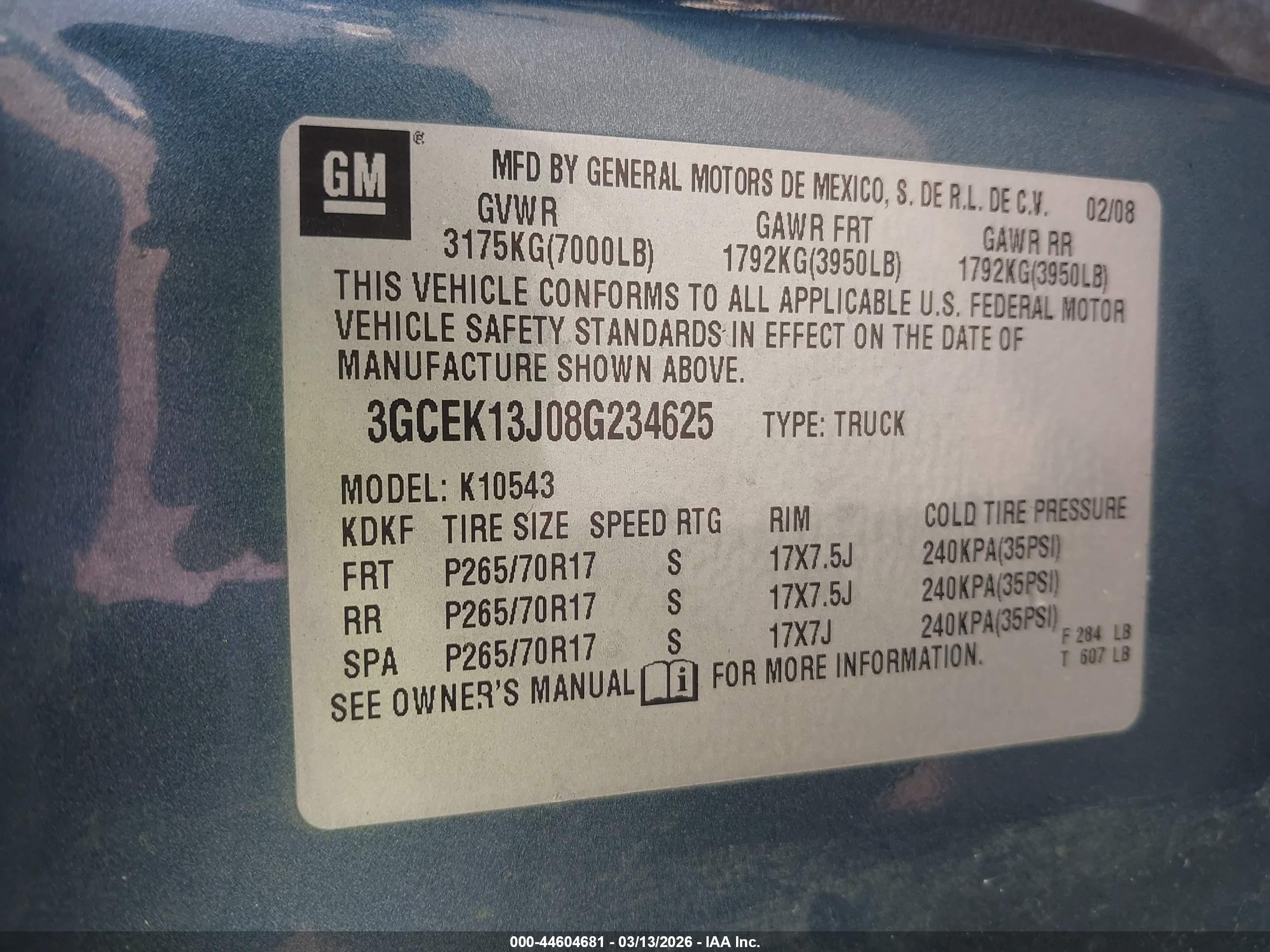 CHEVROLET SILVERADO image 9