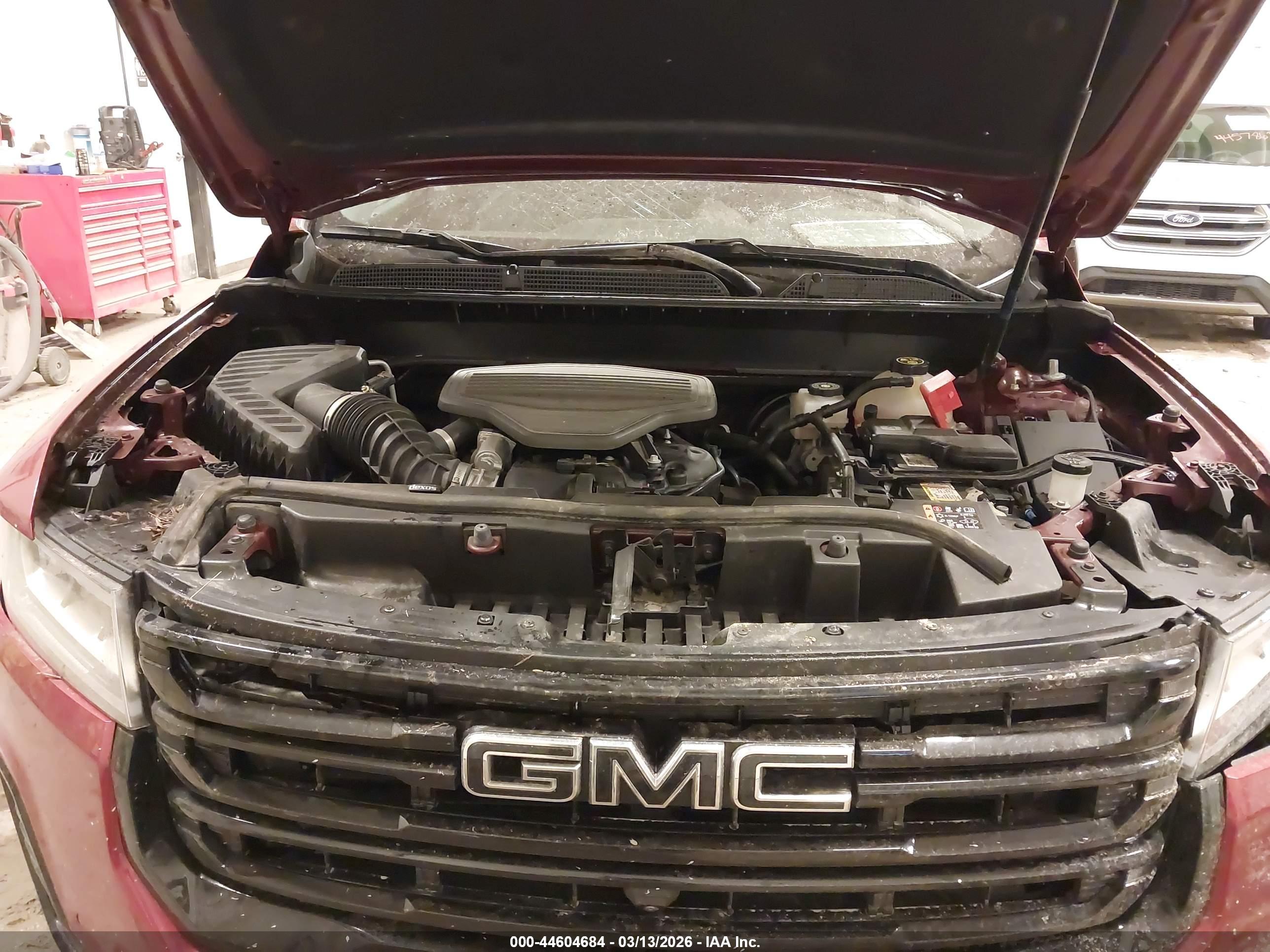 GMC ACADIA image 10