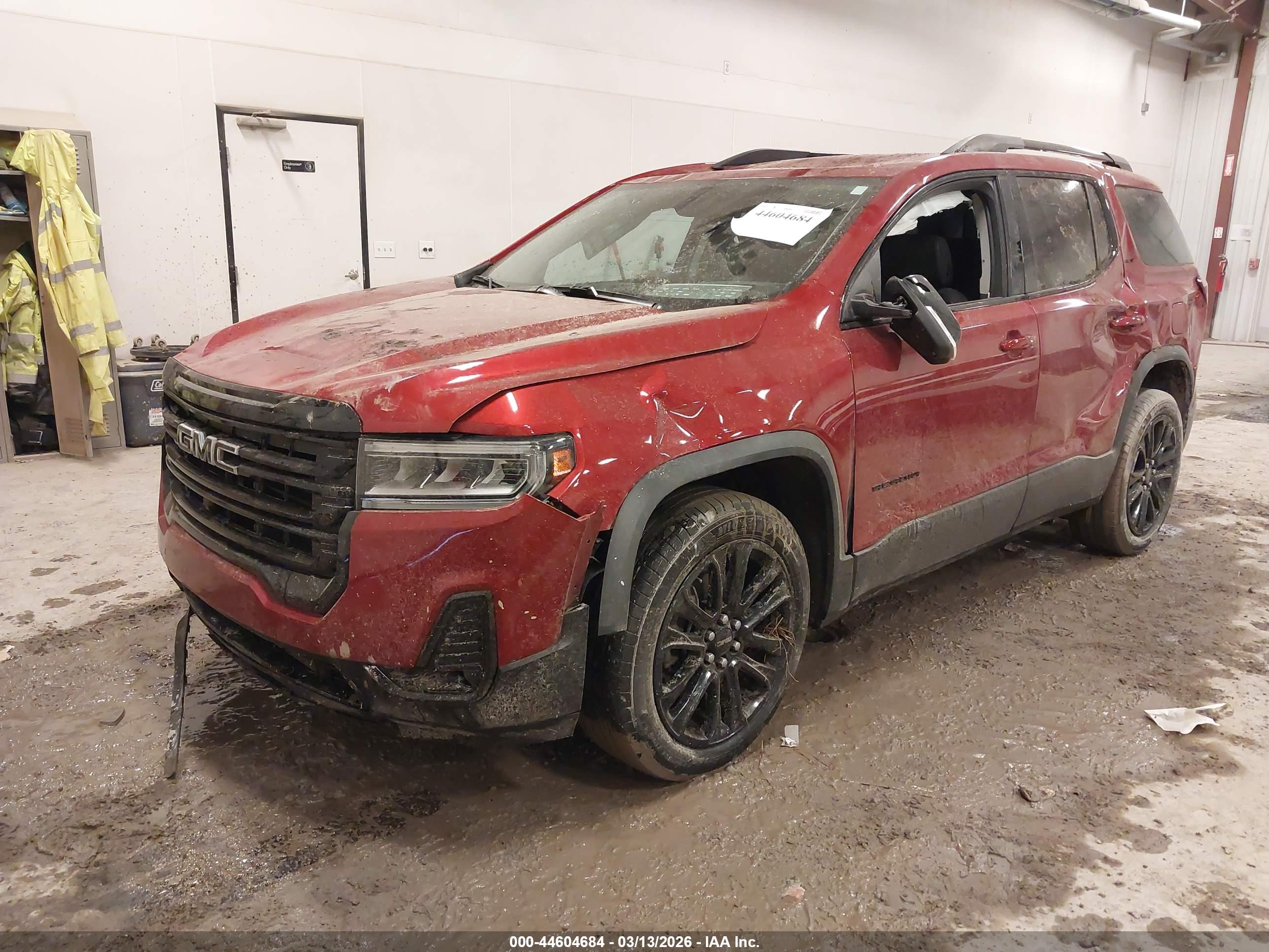 GMC ACADIA image 2