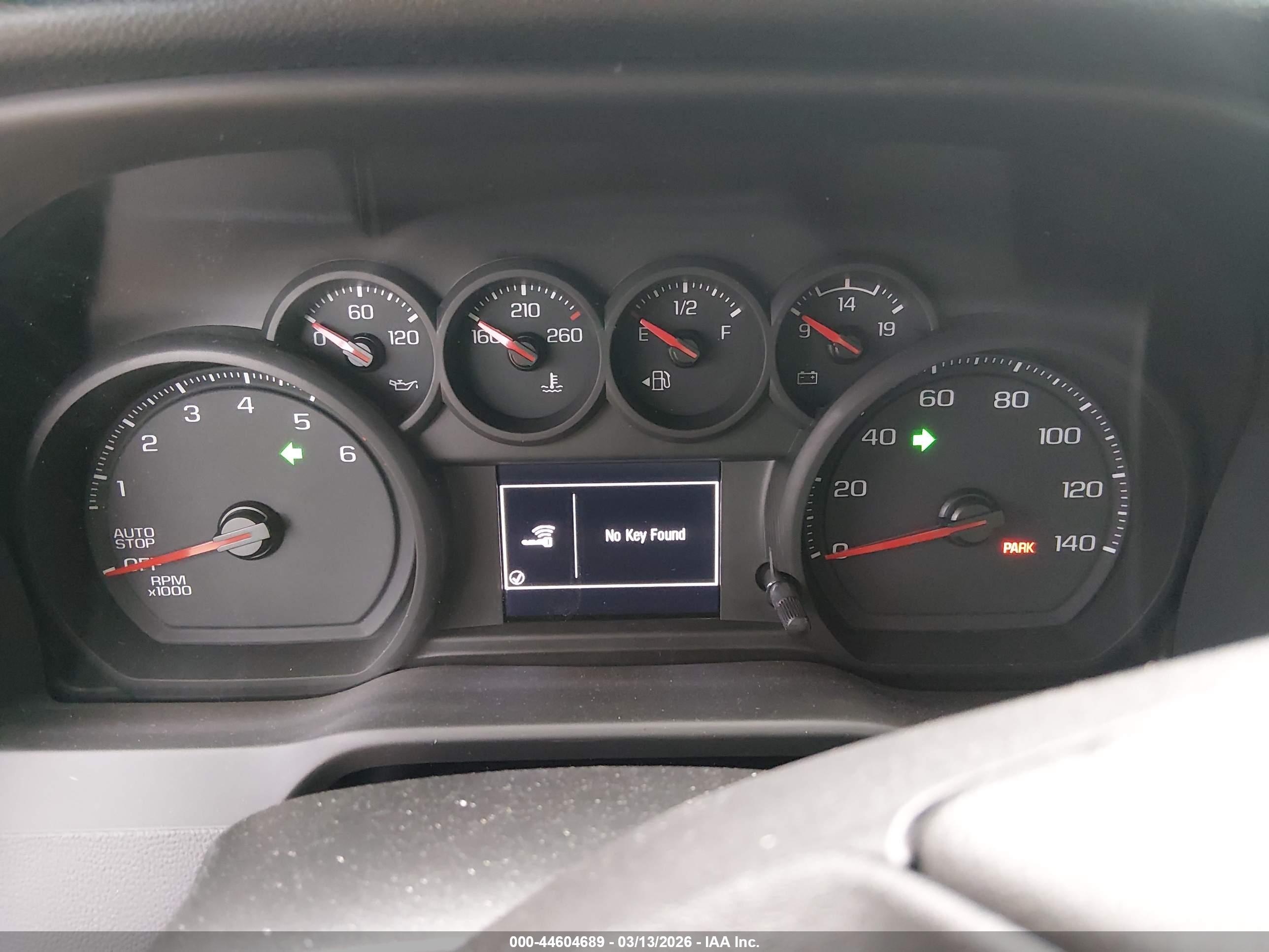 CHEVROLET SILVERADO image 7