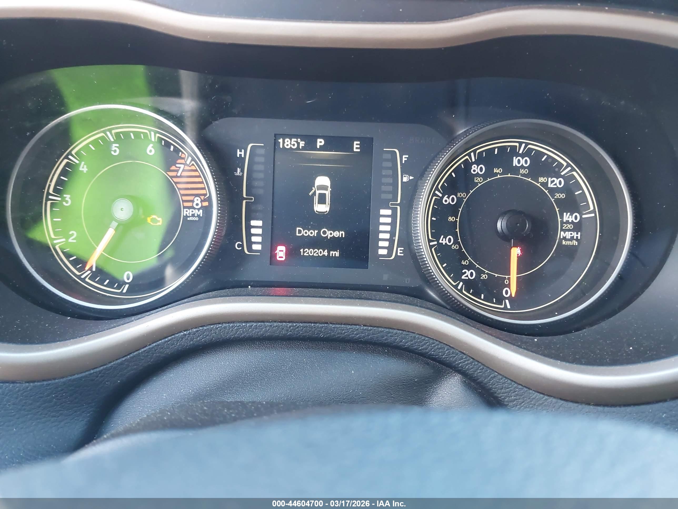JEEP CHEROKEE image 7