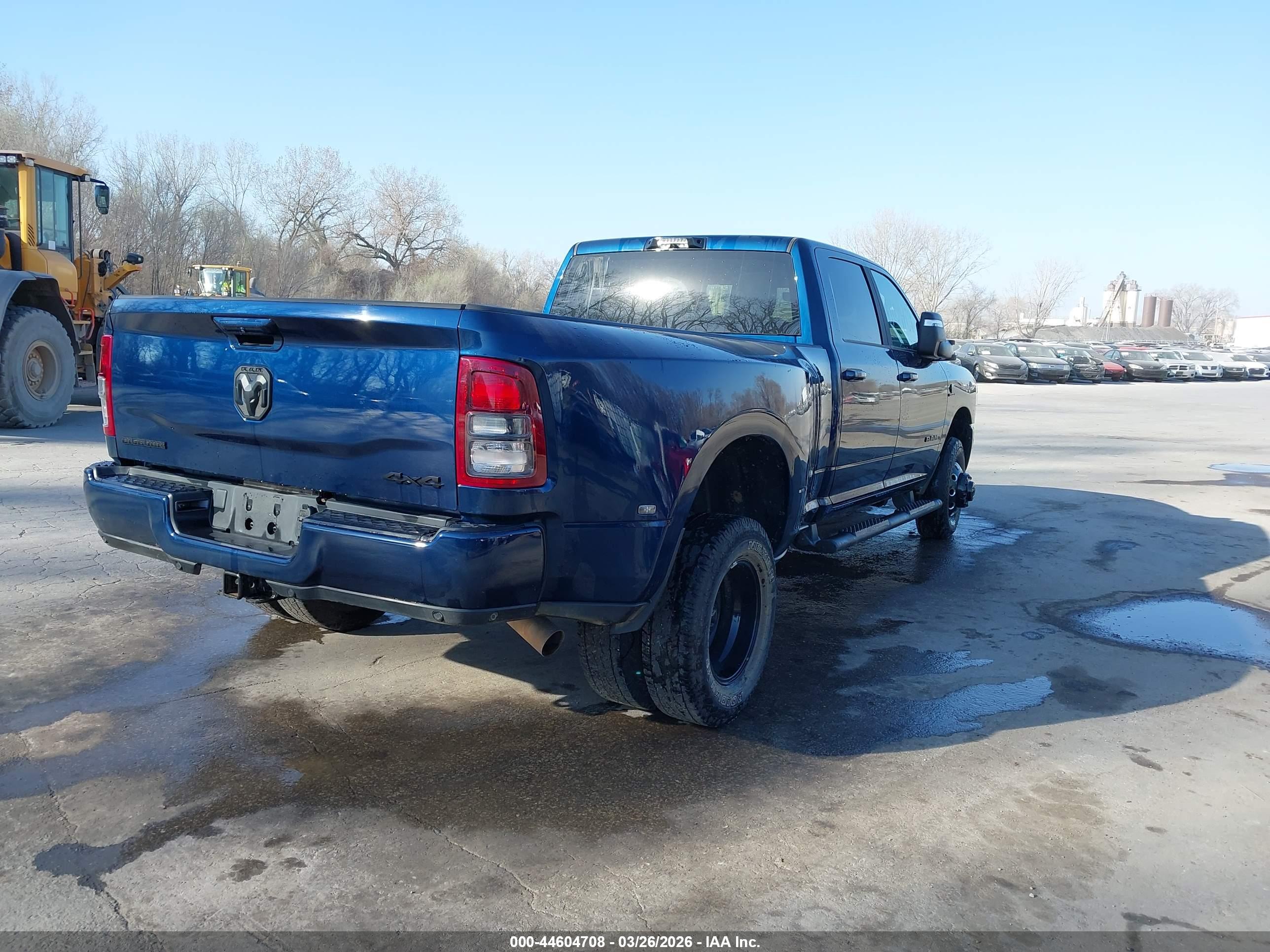 RAM 3500 image 4