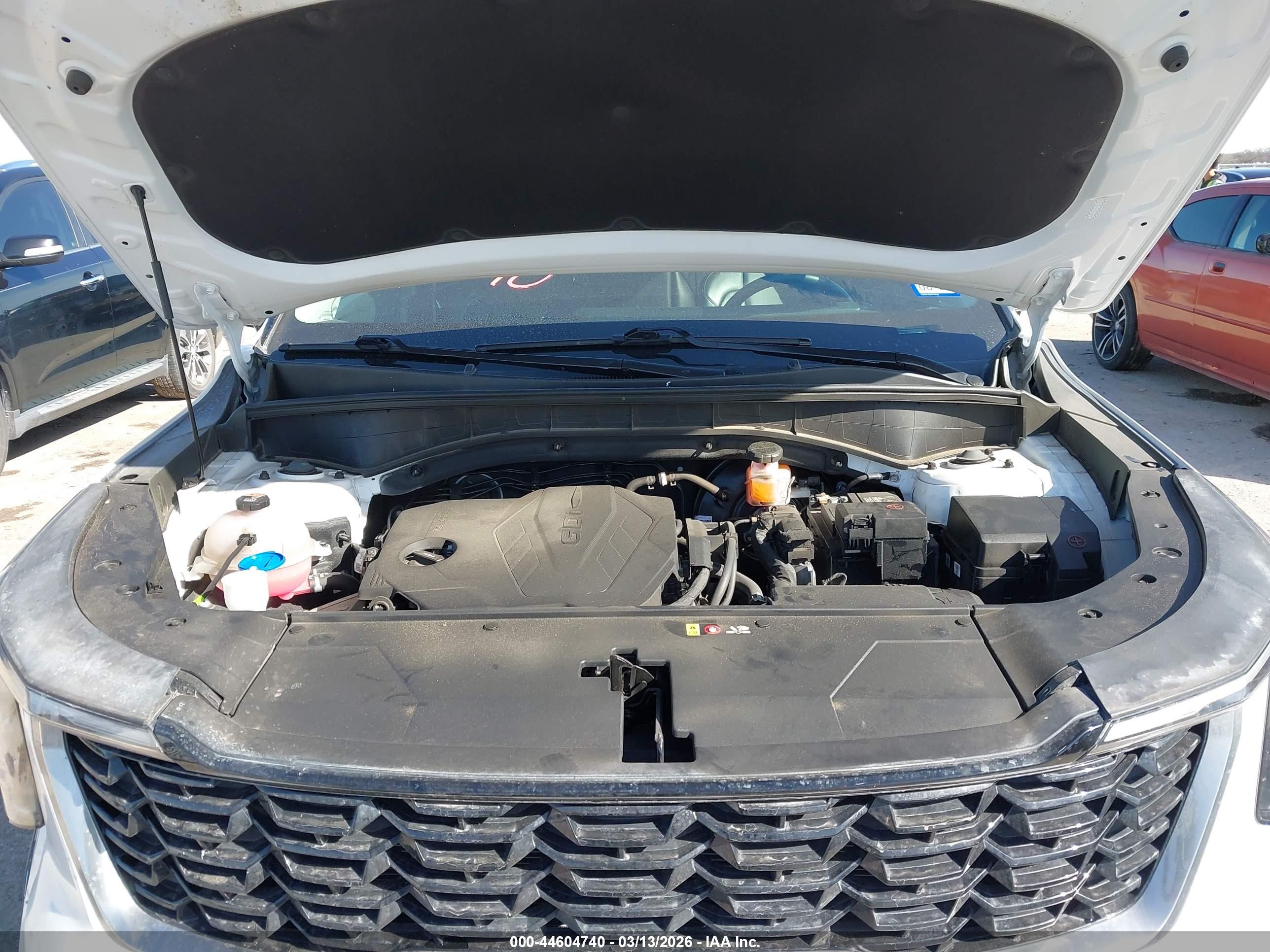 KIA SORENTO image 10