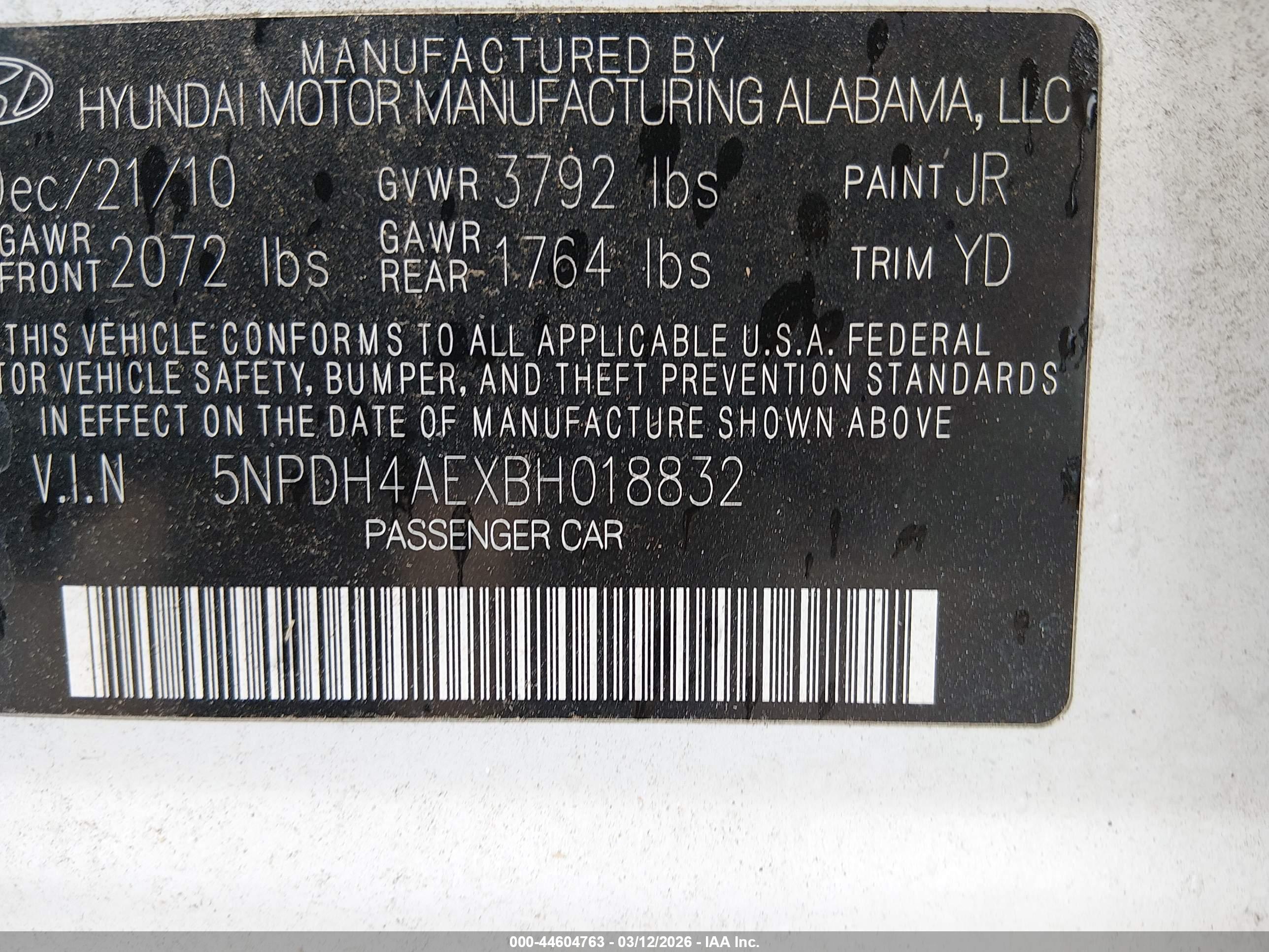 HYUNDAI ELANTRA image 9