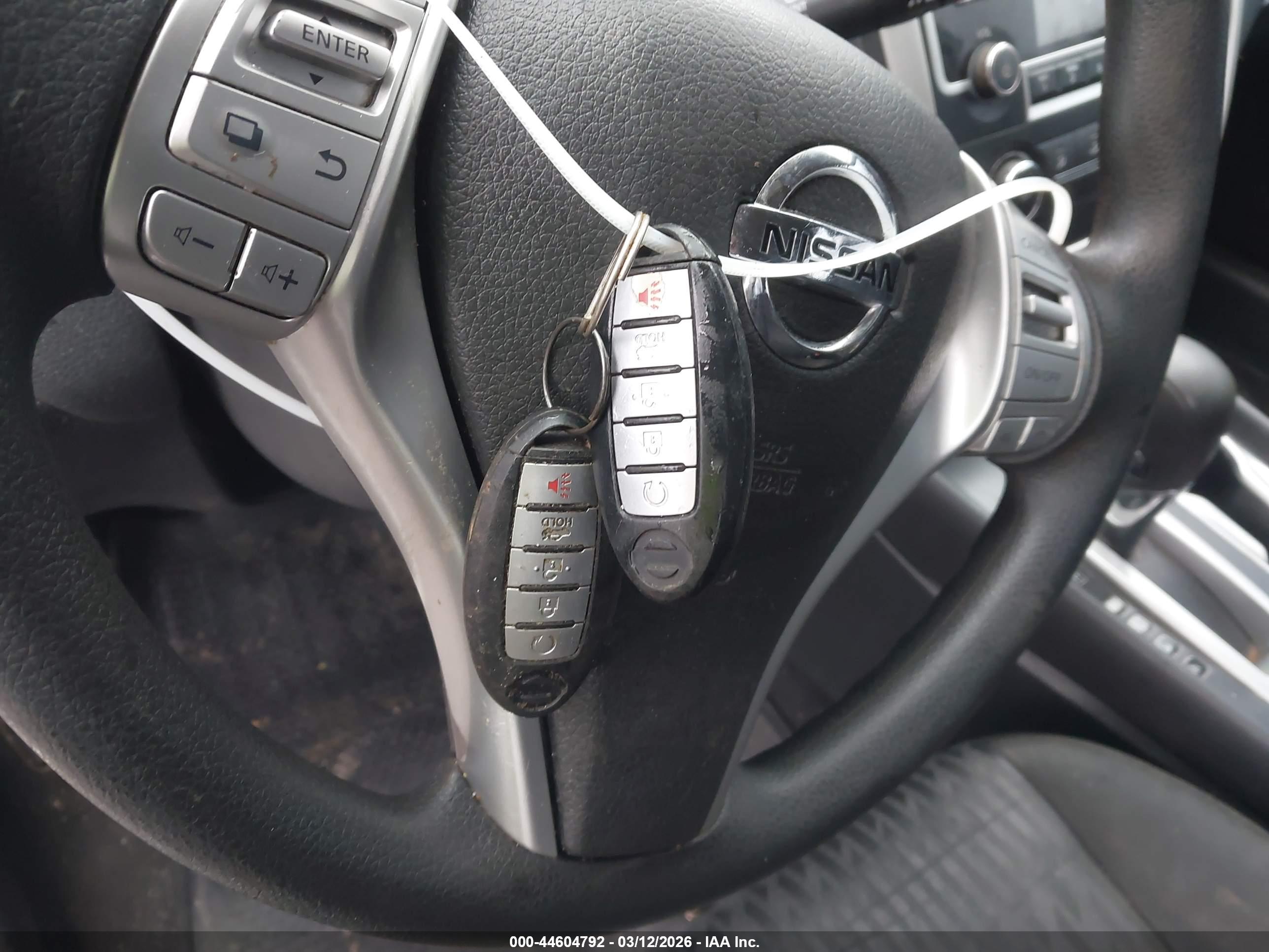 NISSAN ALTIMA image 11