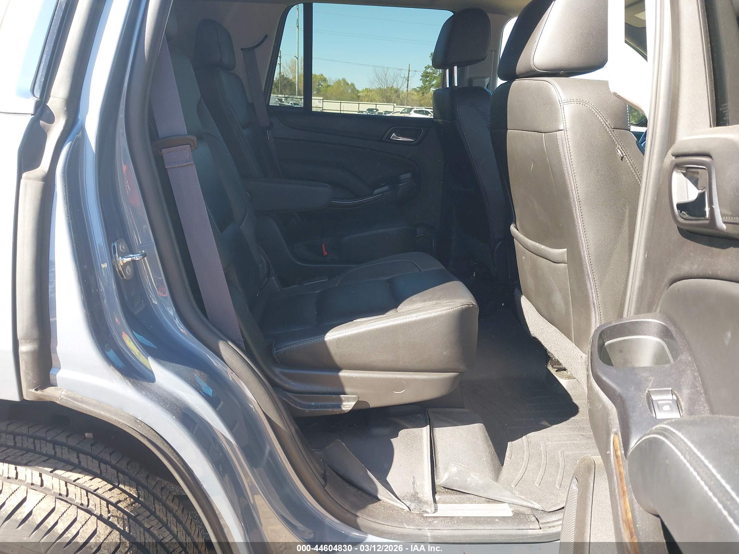 CHEVROLET TAHOE image 8