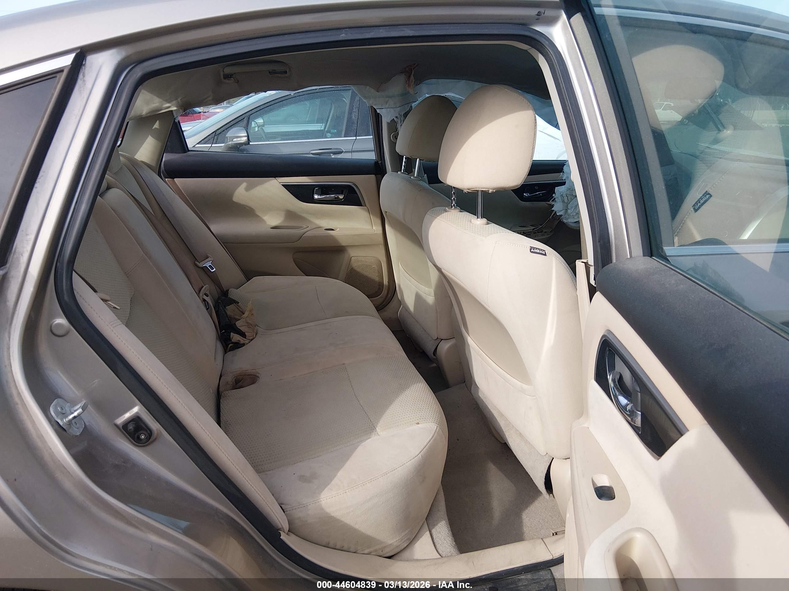 NISSAN ALTIMA image 8