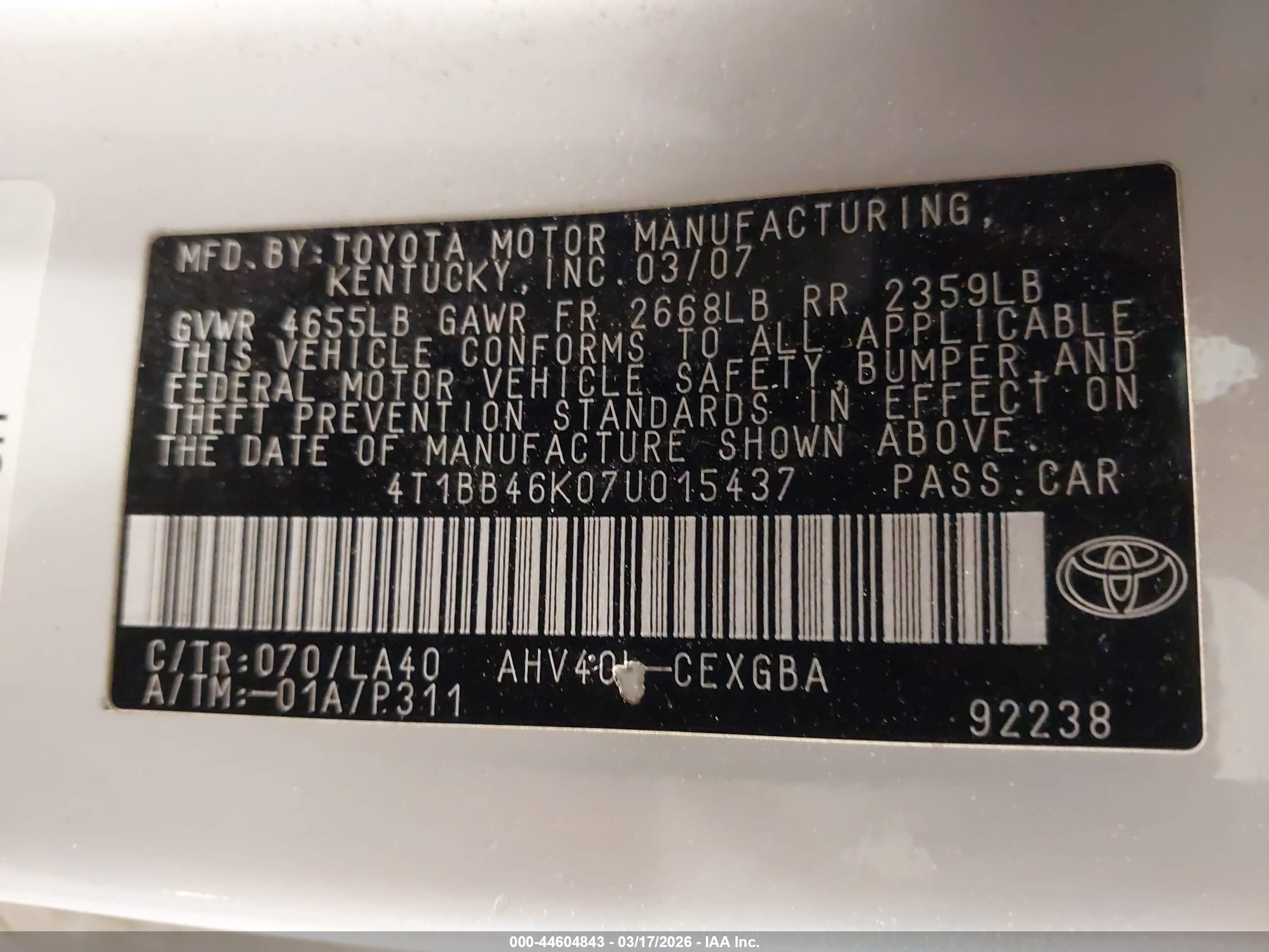 TOYOTA CAMRY image 9