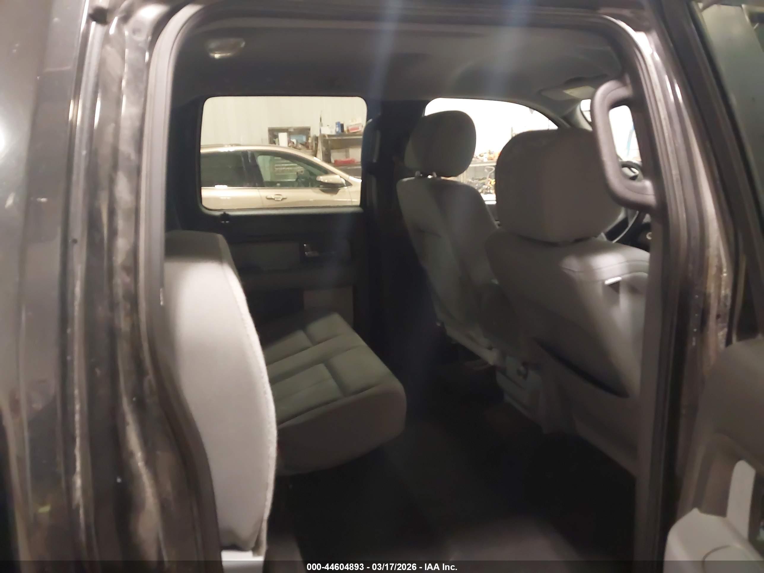 FORD F-150 image 8