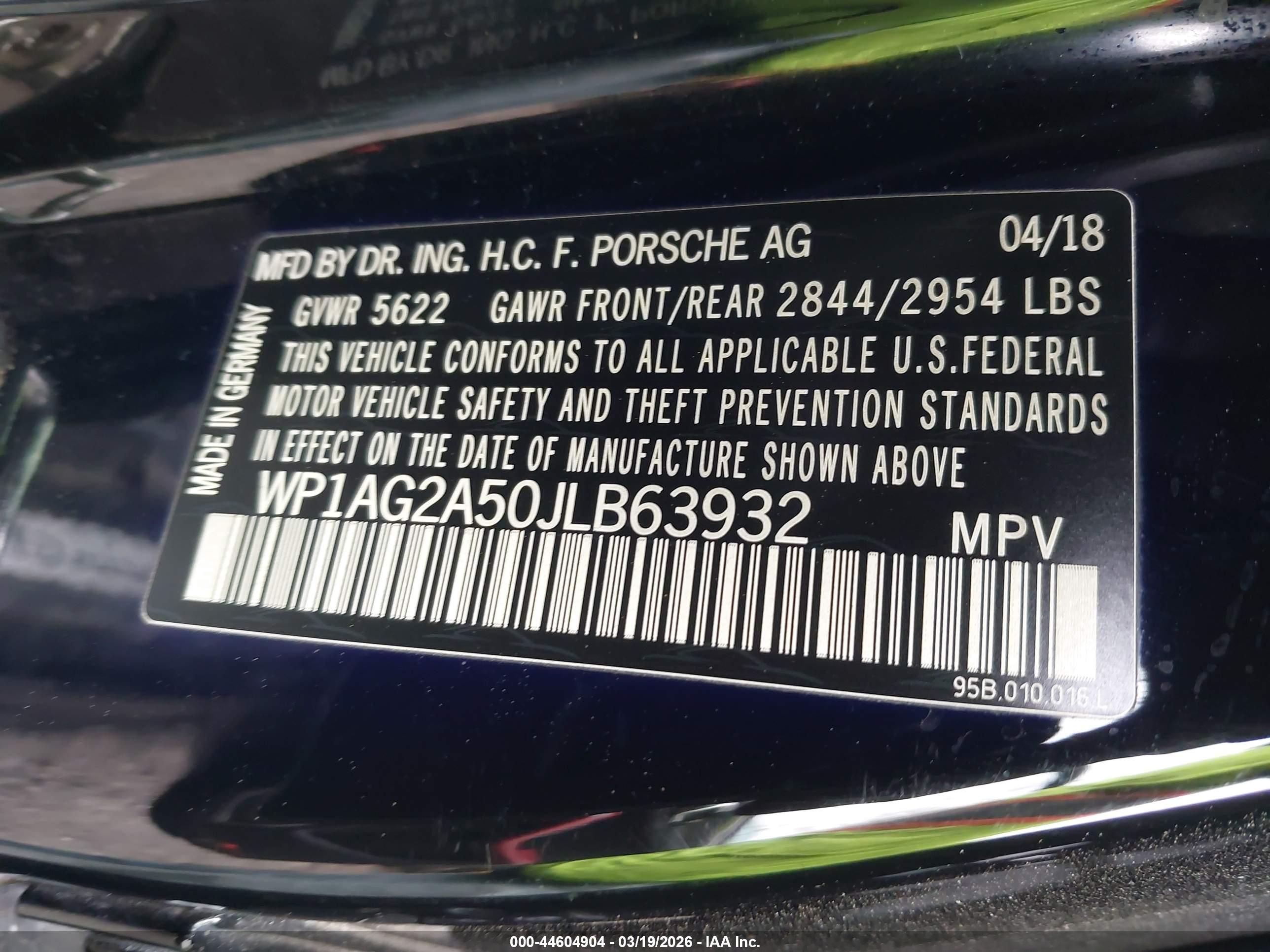 PORSCHE MACAN image 9
