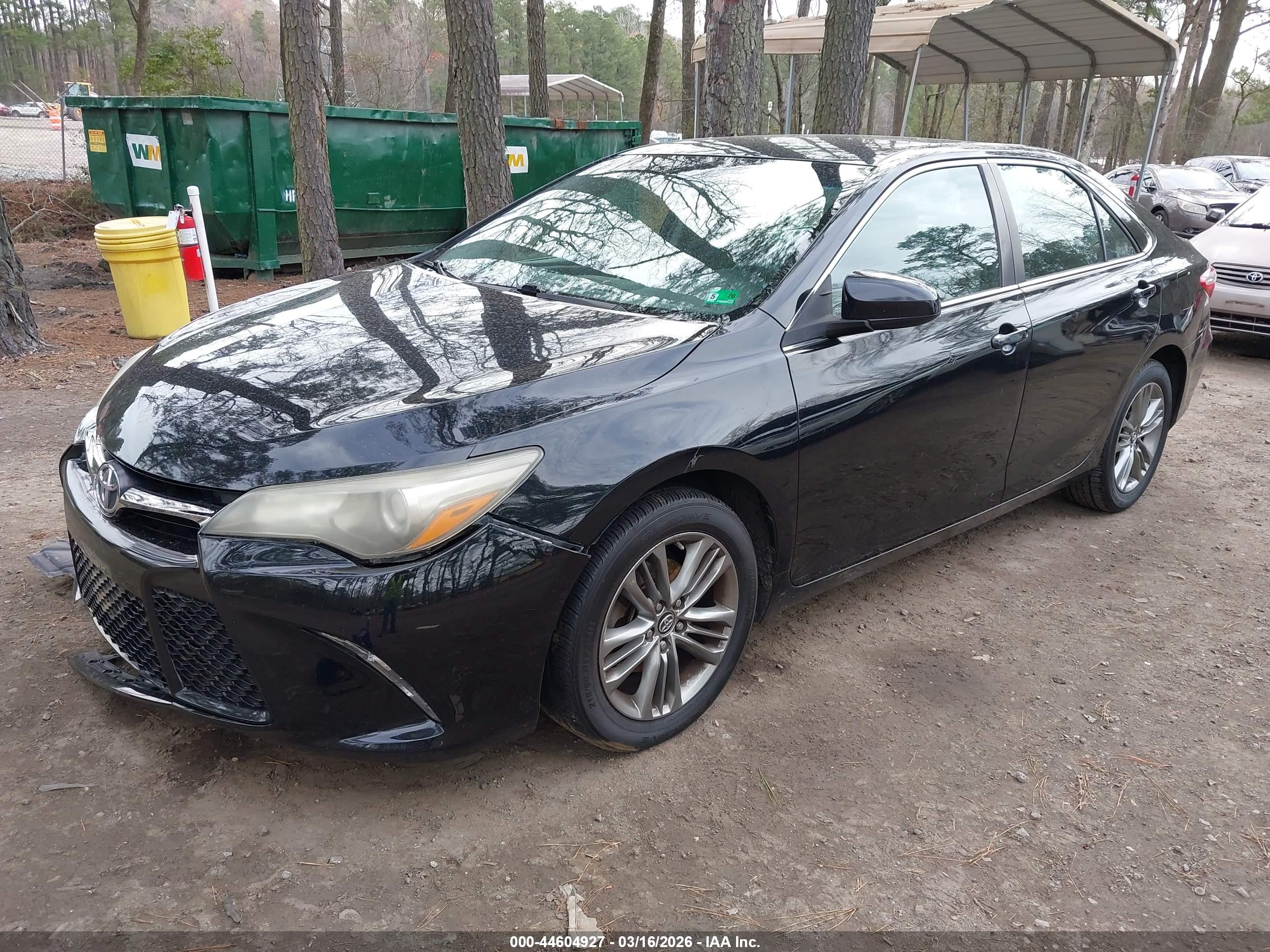 TOYOTA CAMRY image 2