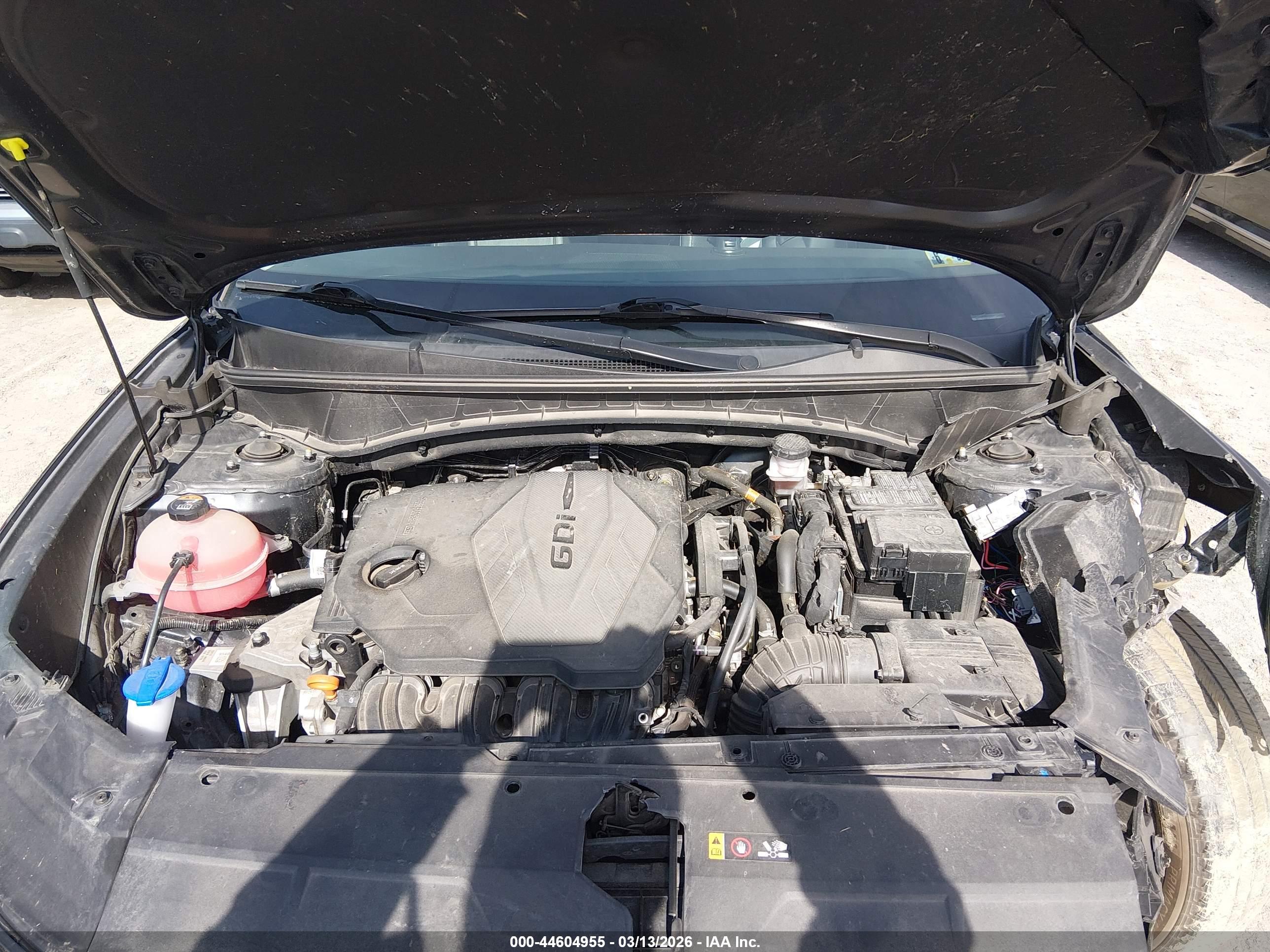 HYUNDAI TUCSON image 10