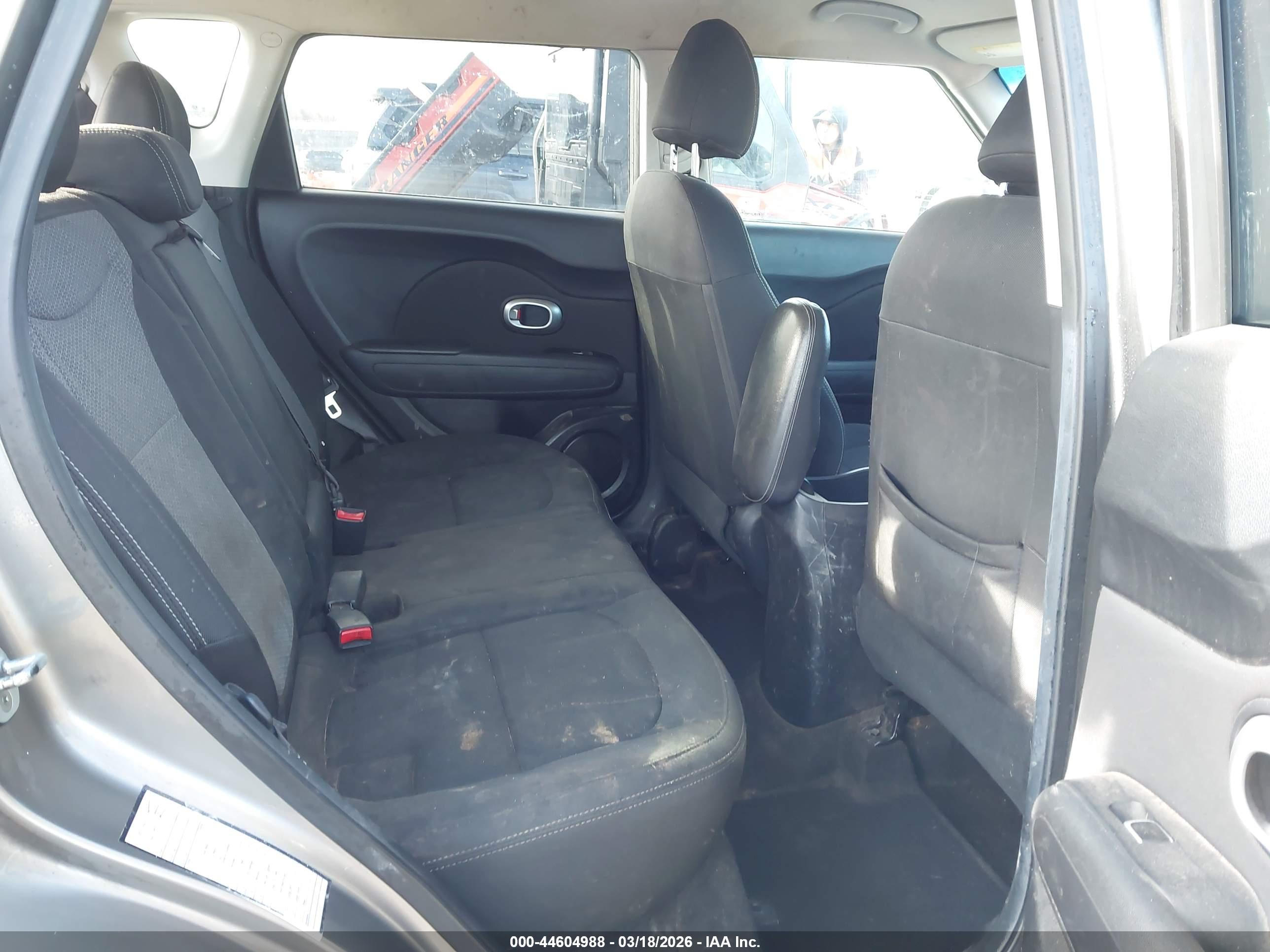 KIA SOUL image 8