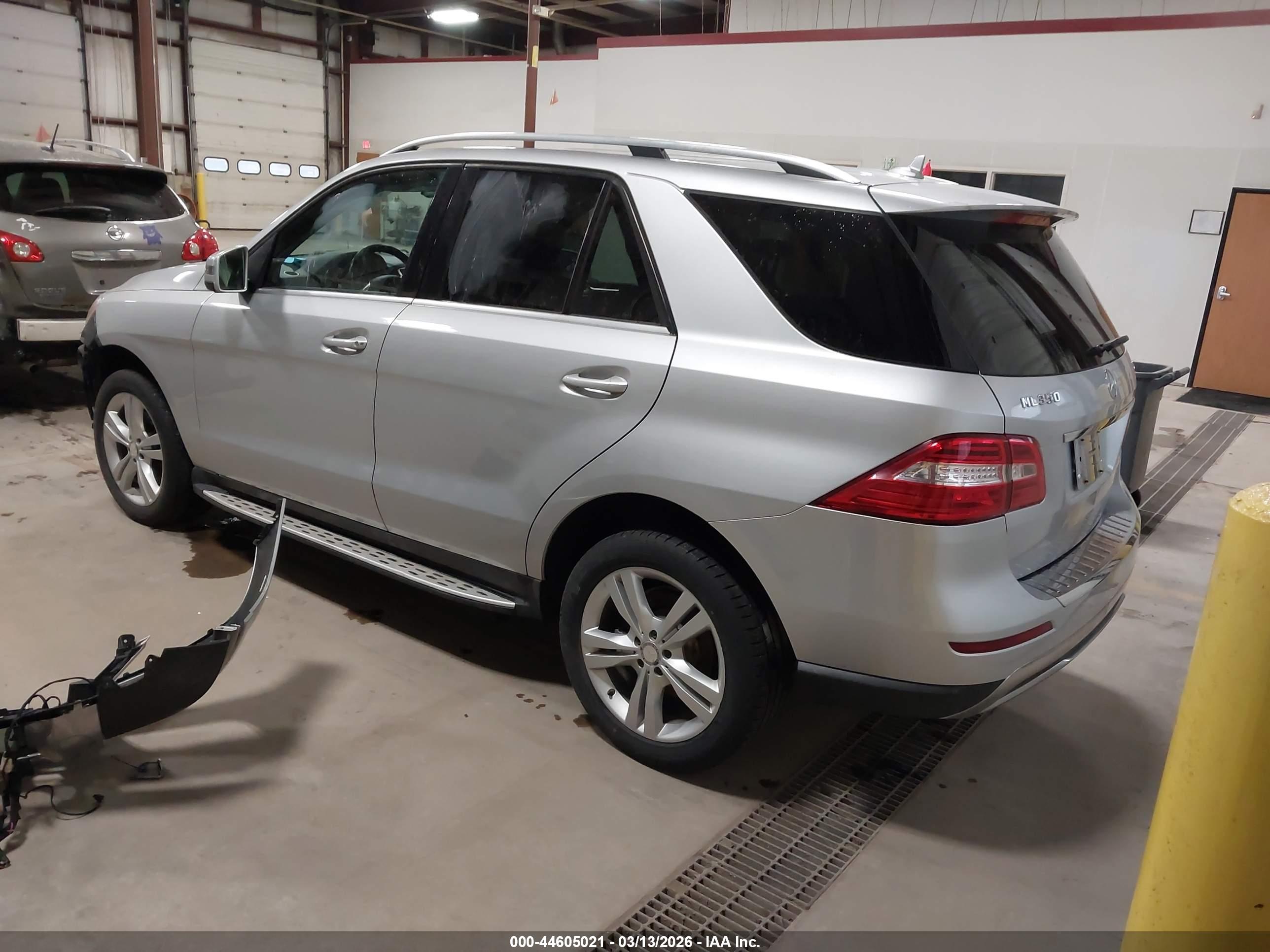MERCEDES-BENZ ML image 3