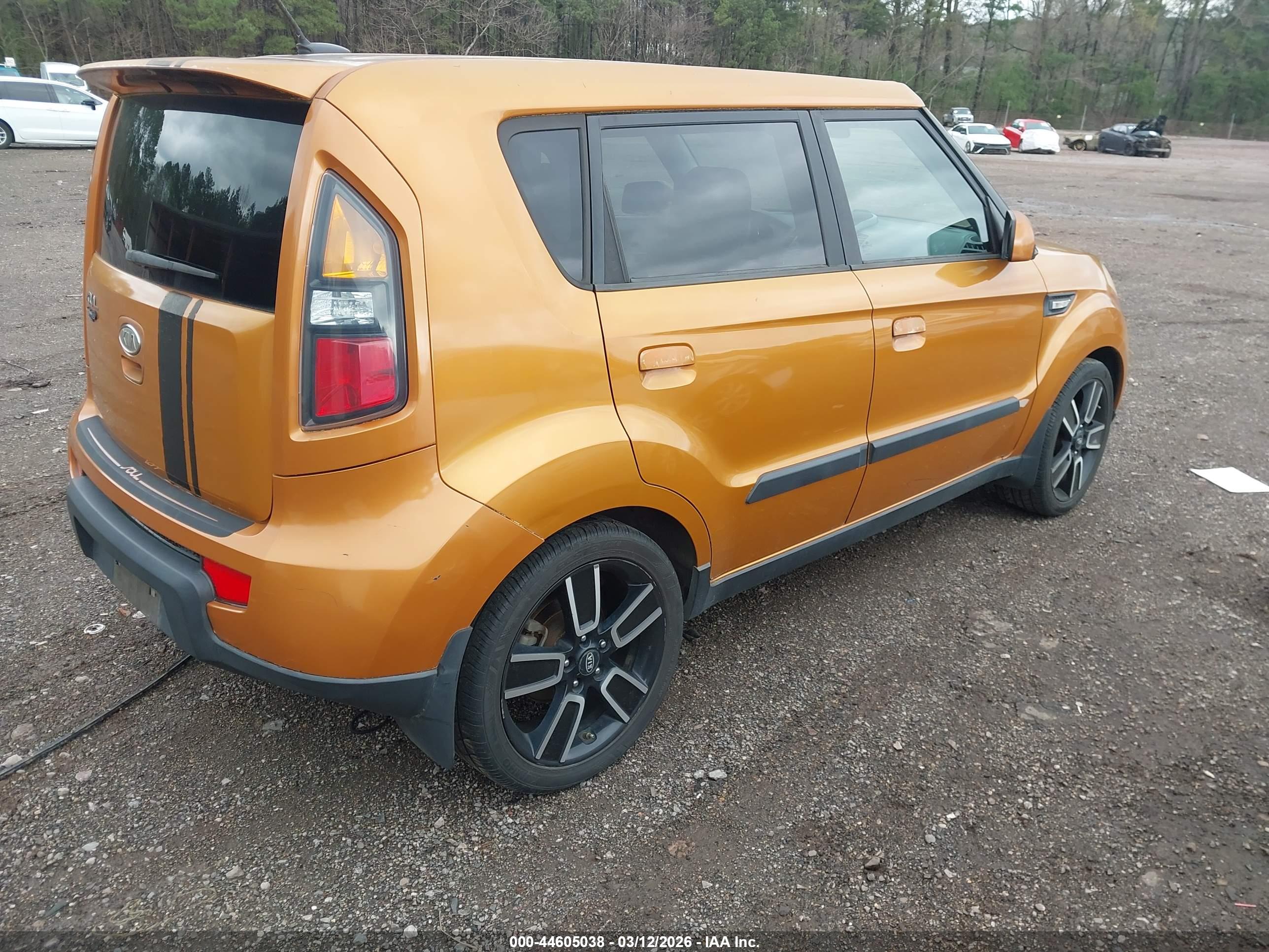 KIA SOUL image 4