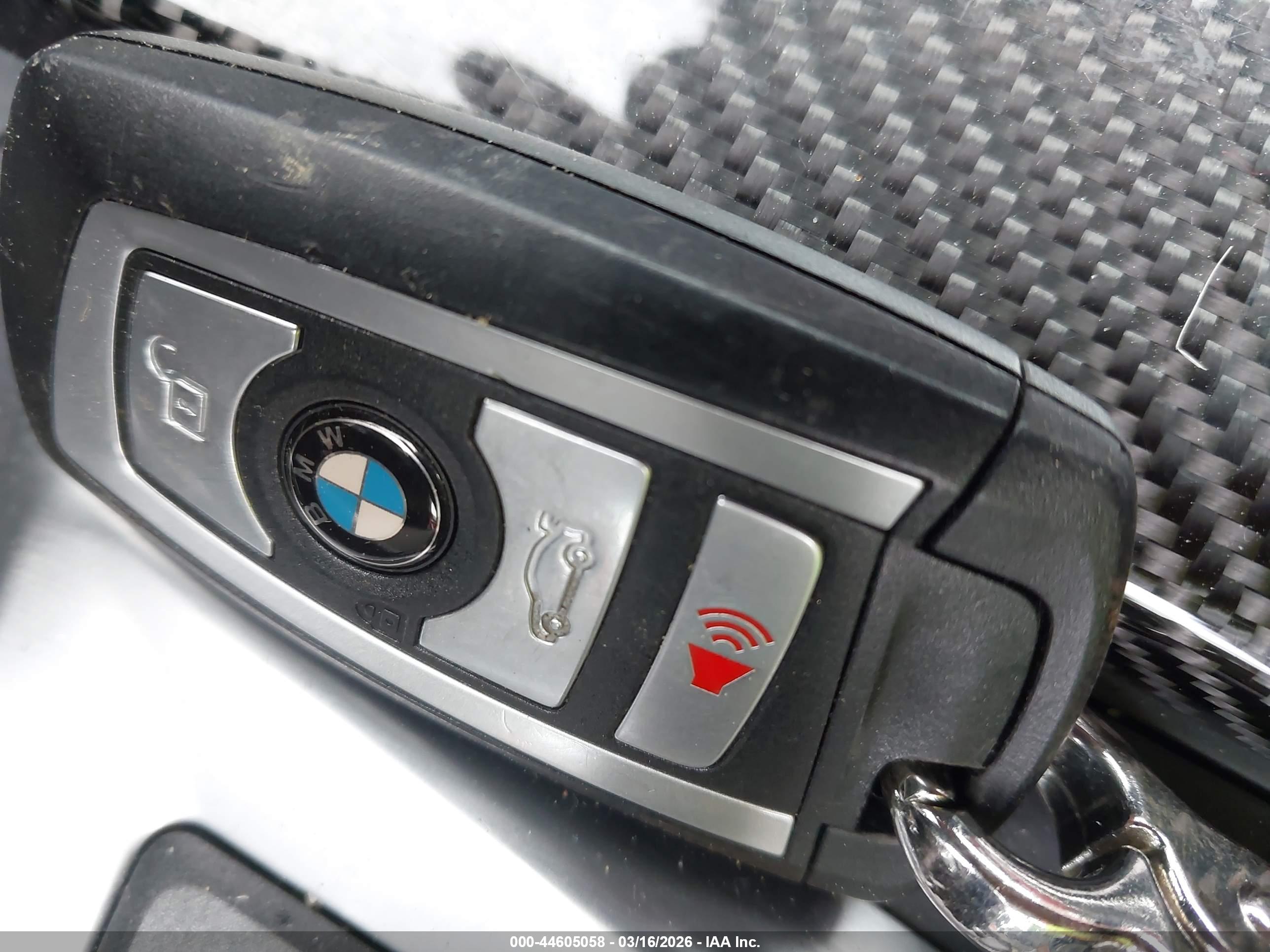 BMW M4 image 11