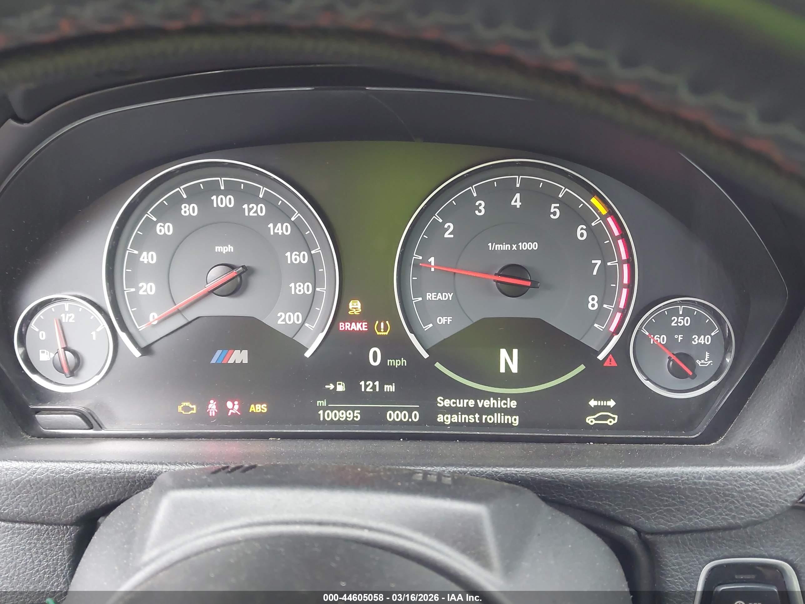 BMW M4 image 7