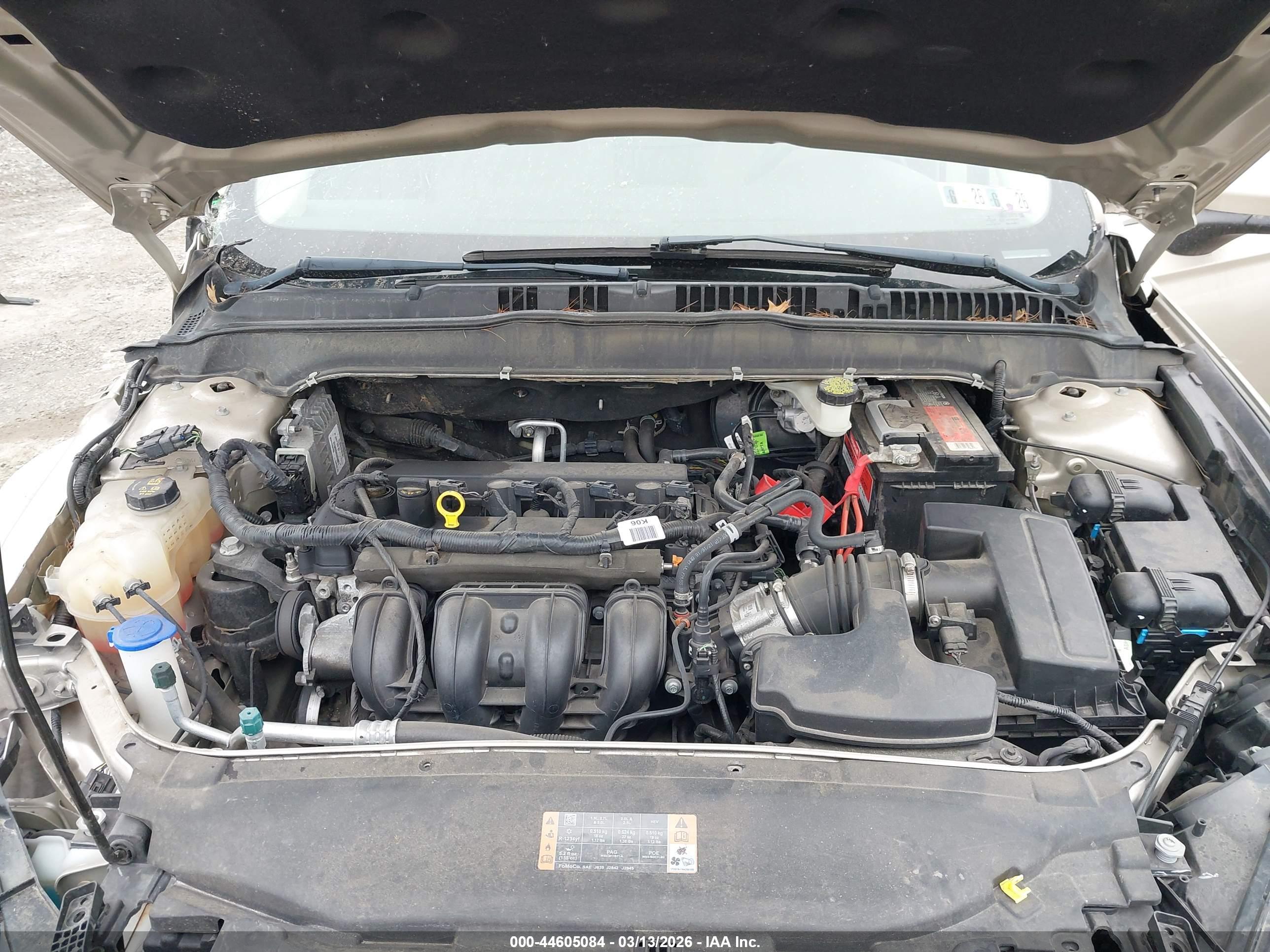 FORD FUSION image 10