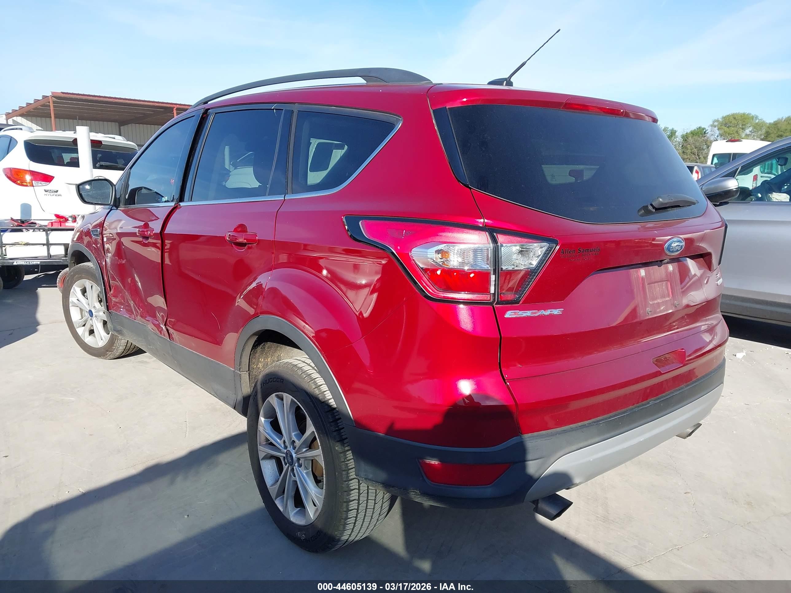 FORD ESCAPE image 3
