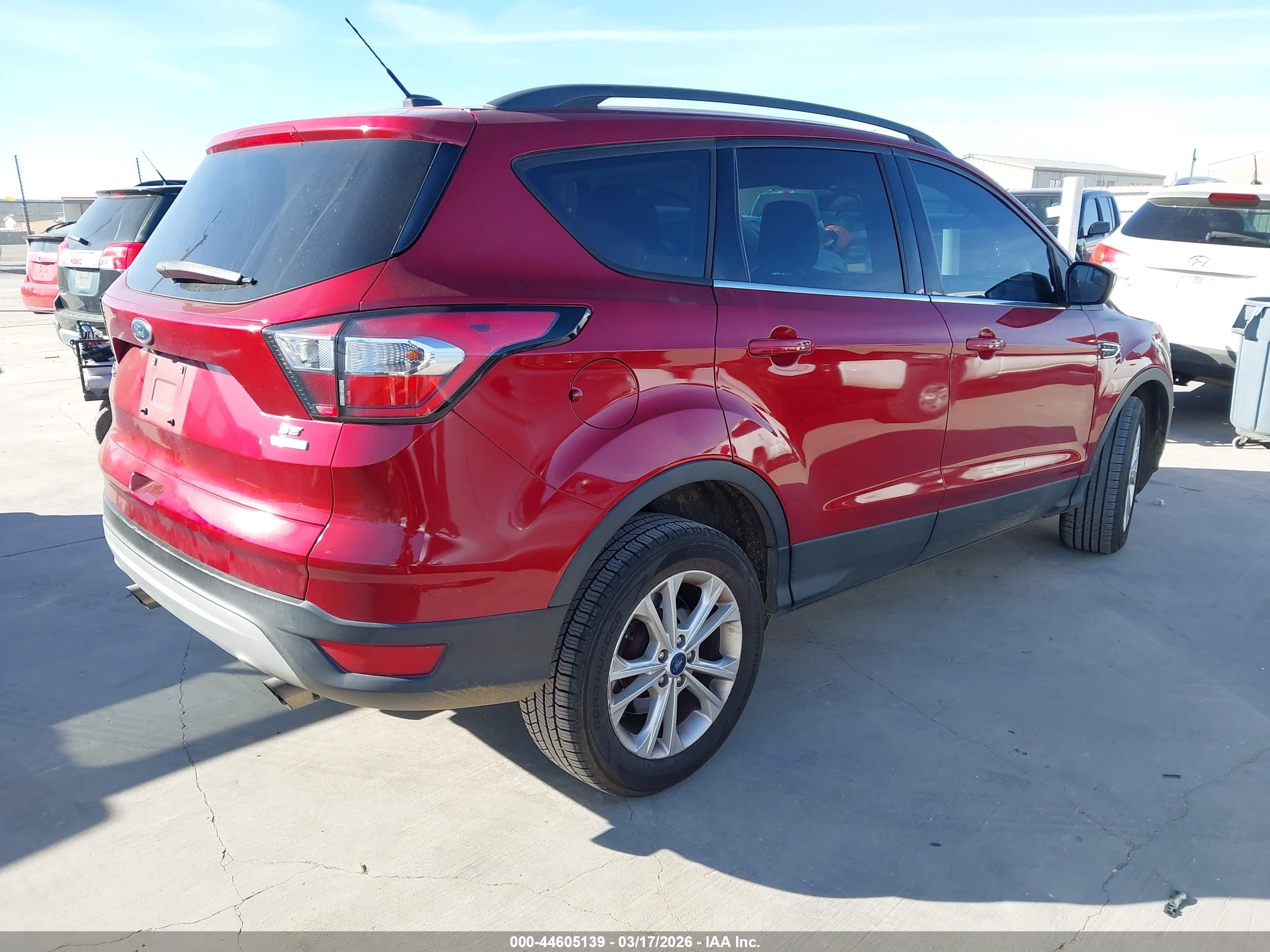 FORD ESCAPE image 4